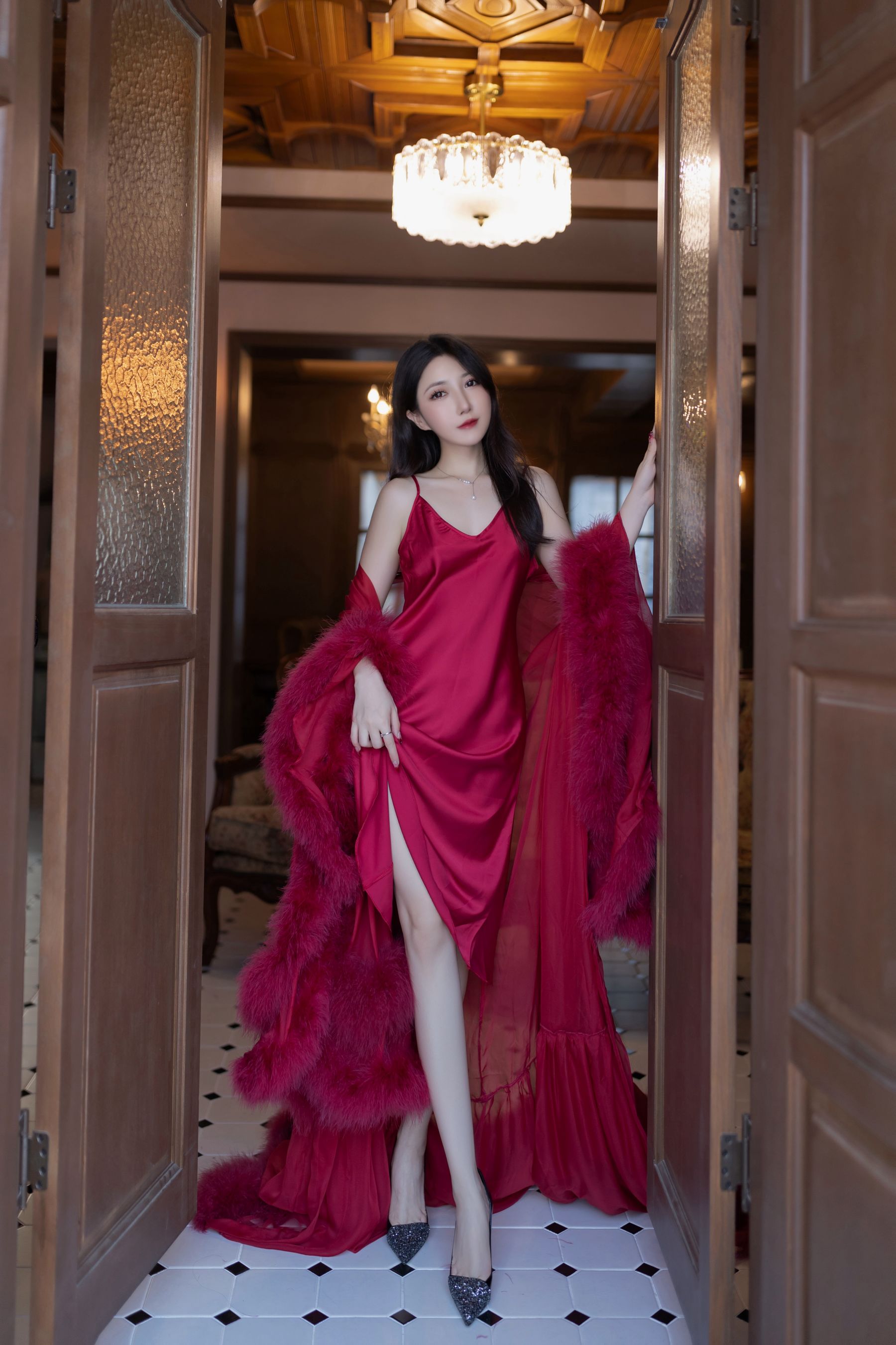 鱼子酱 - 似火柔情/(120P)