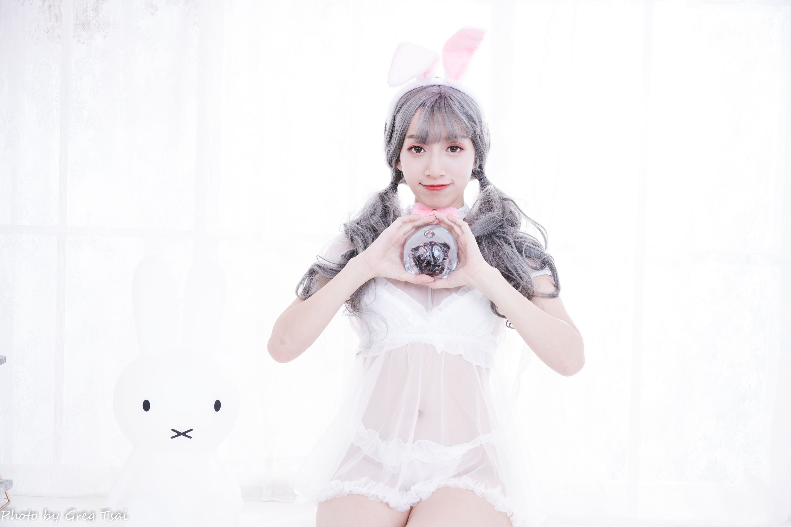 轩颖 - 玉兔/(82P)