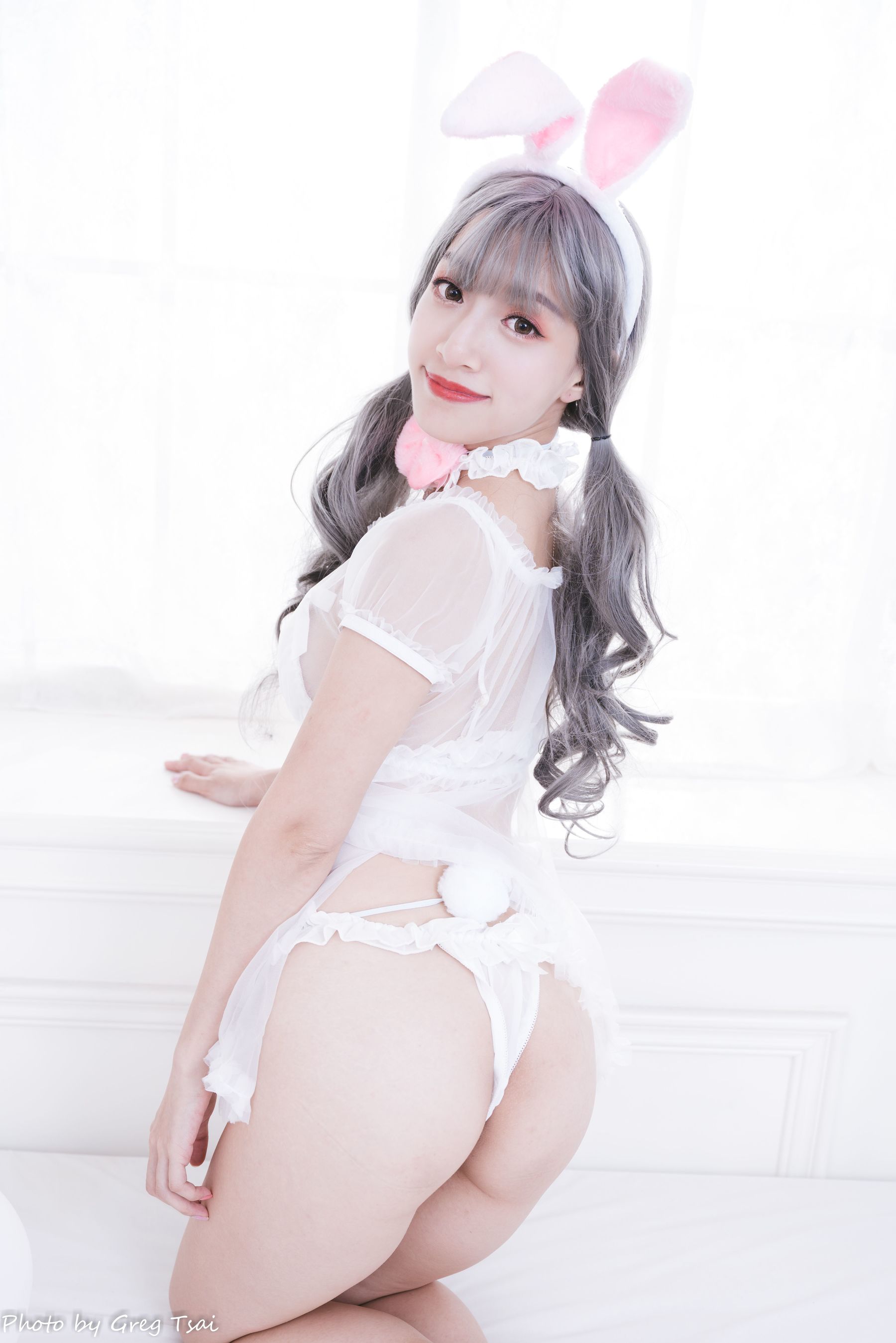 轩颖 - 玉兔/(82P)