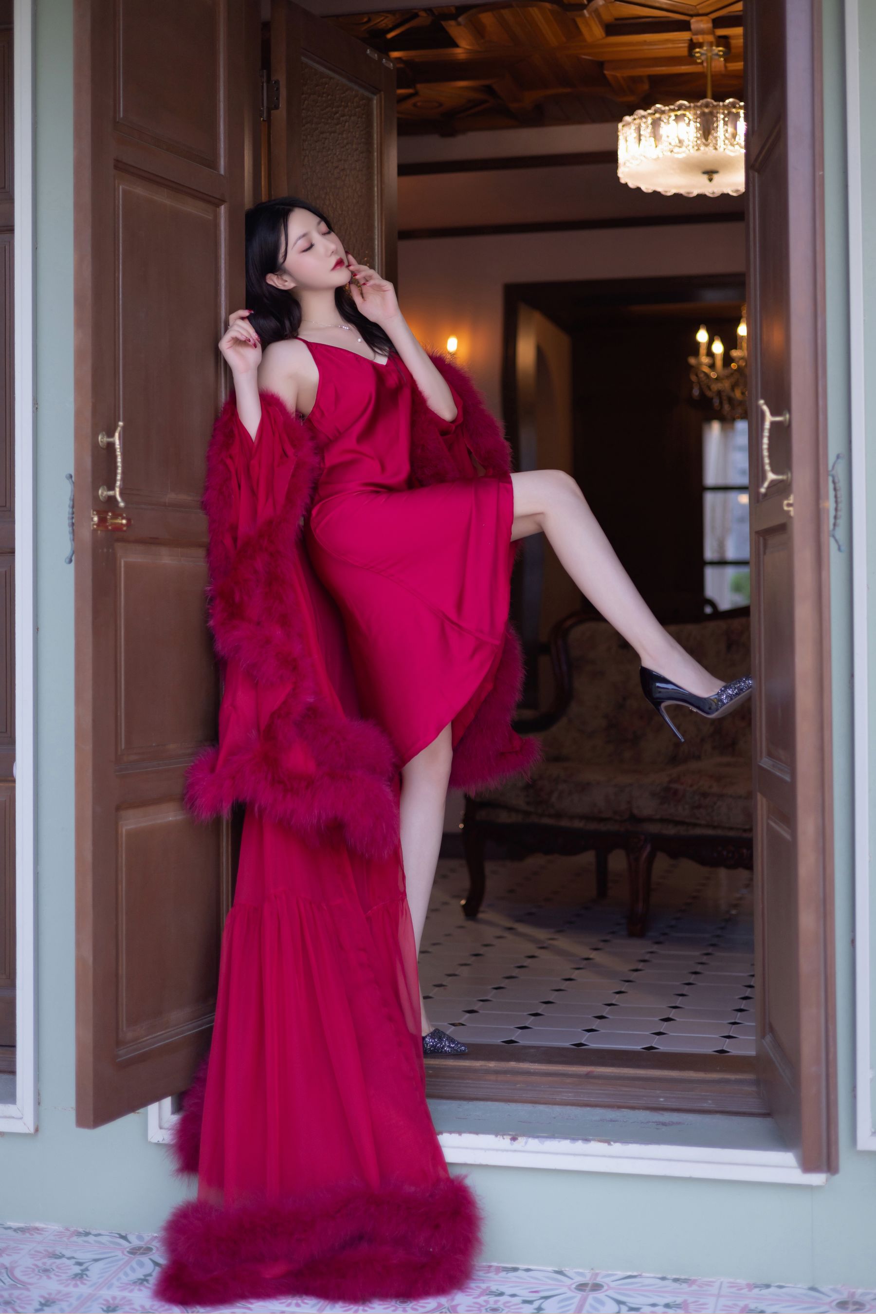 鱼子酱 - 似火柔情/(120P)