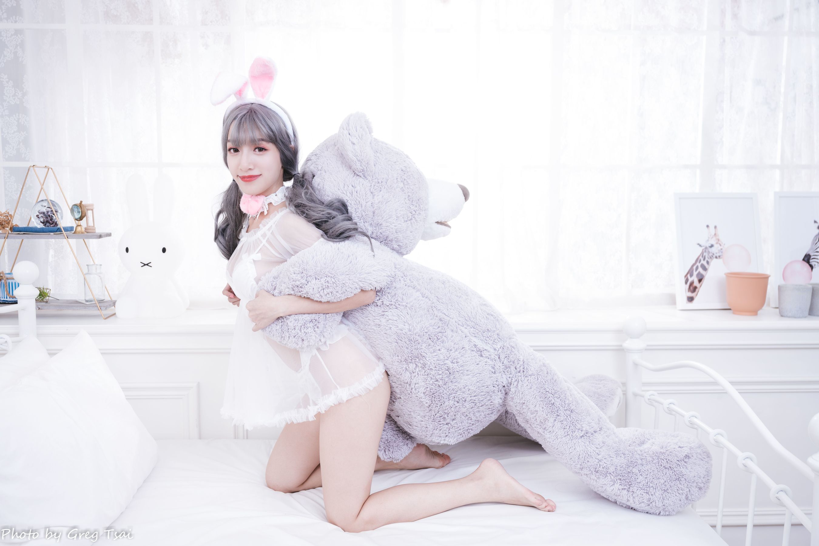 轩颖 - 玉兔/(82P)