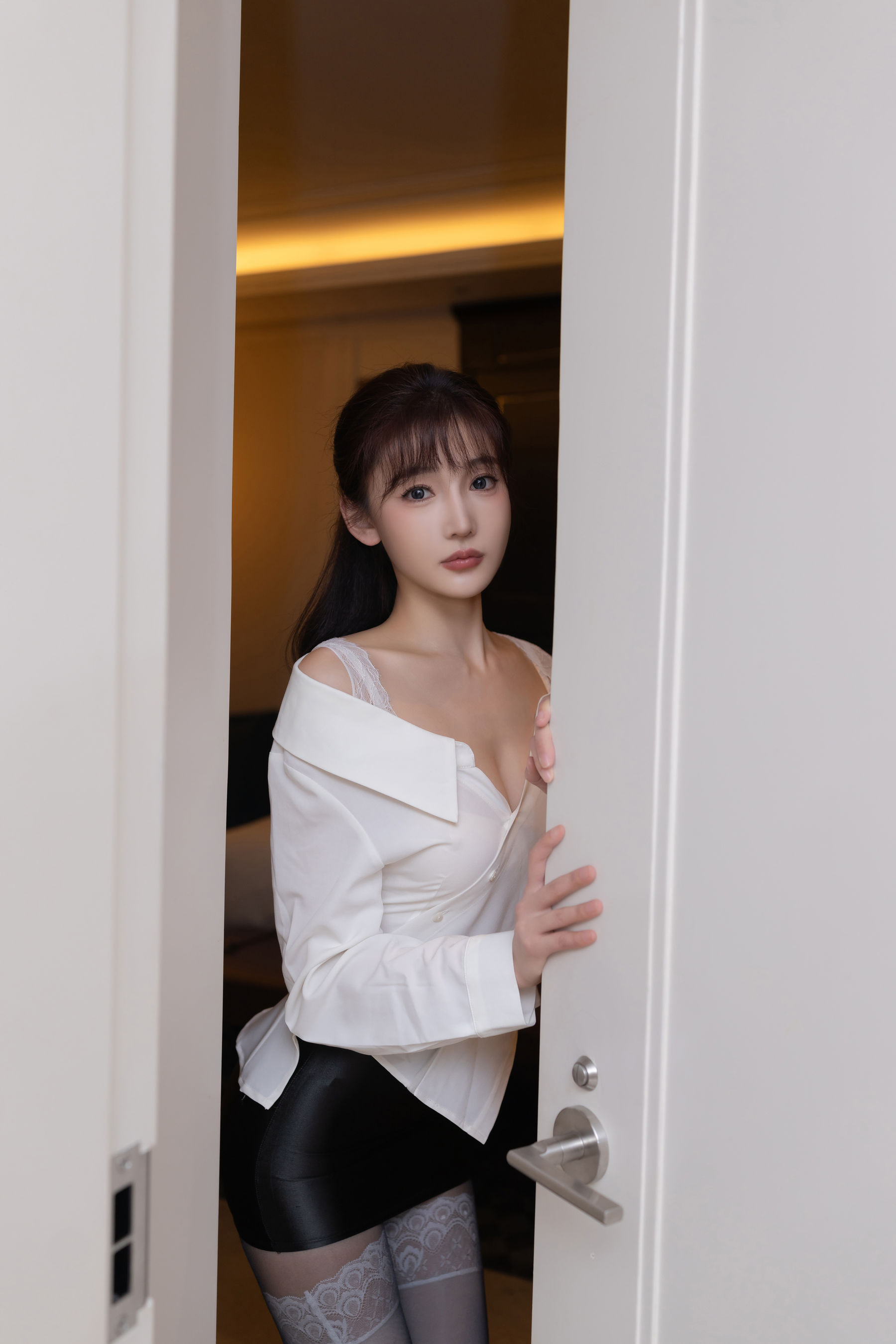 陆萱萱 - 陌生人/(93P)