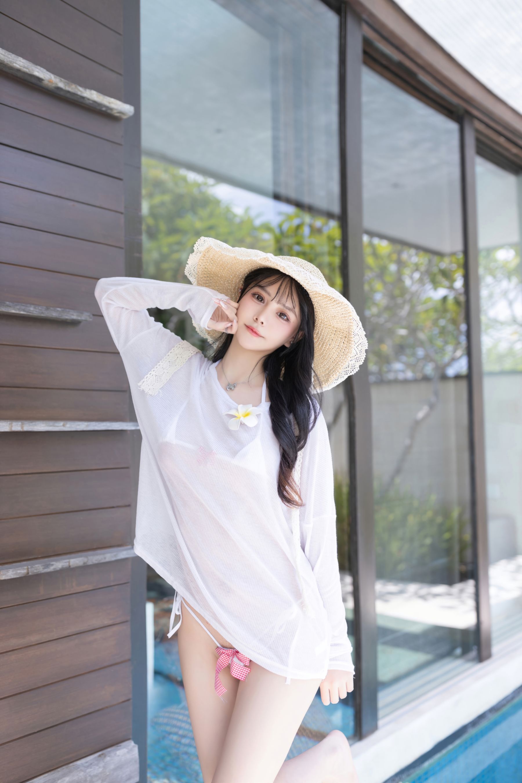 谢小蒽 白色泳装写真/(101P)