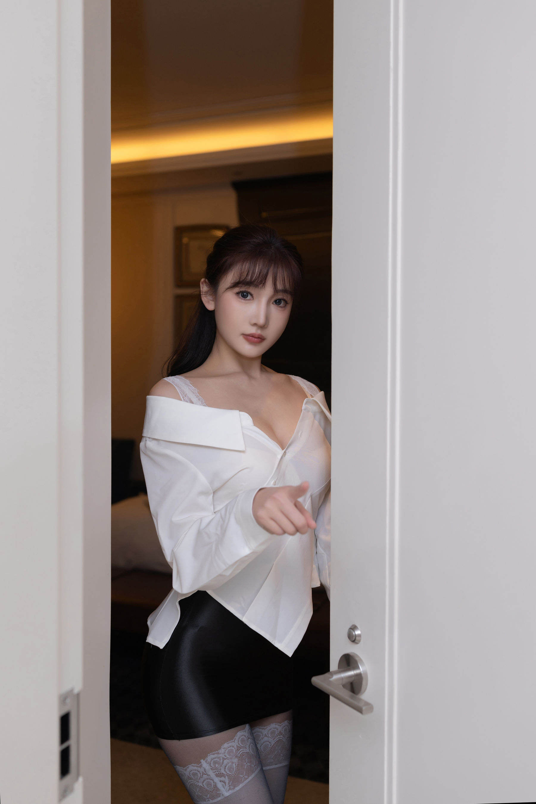 陆萱萱 - 陌生人/(93P)