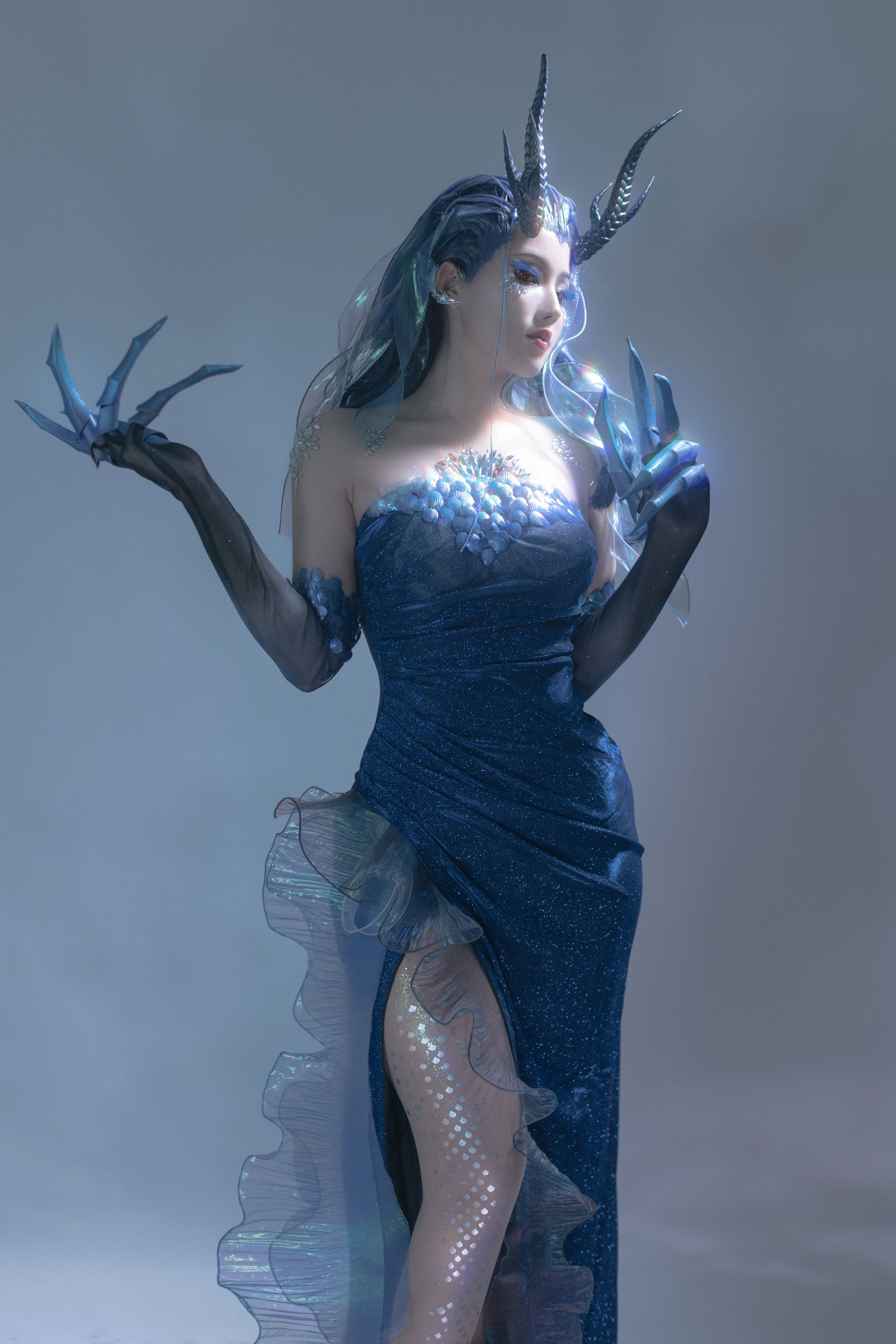 钛合金大粑粑 - 敖闰/(81P)