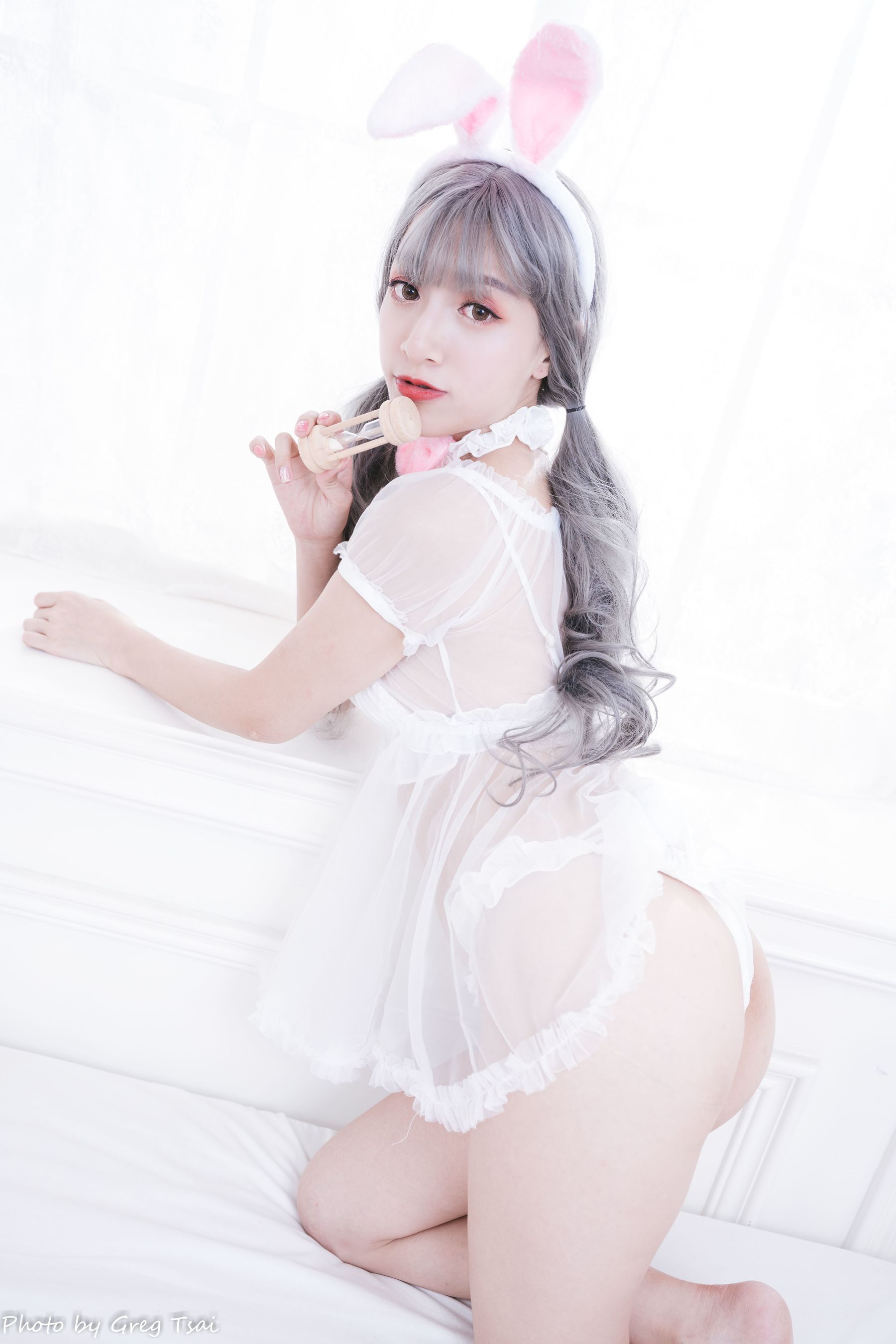 轩颖 - 玉兔/(82P)