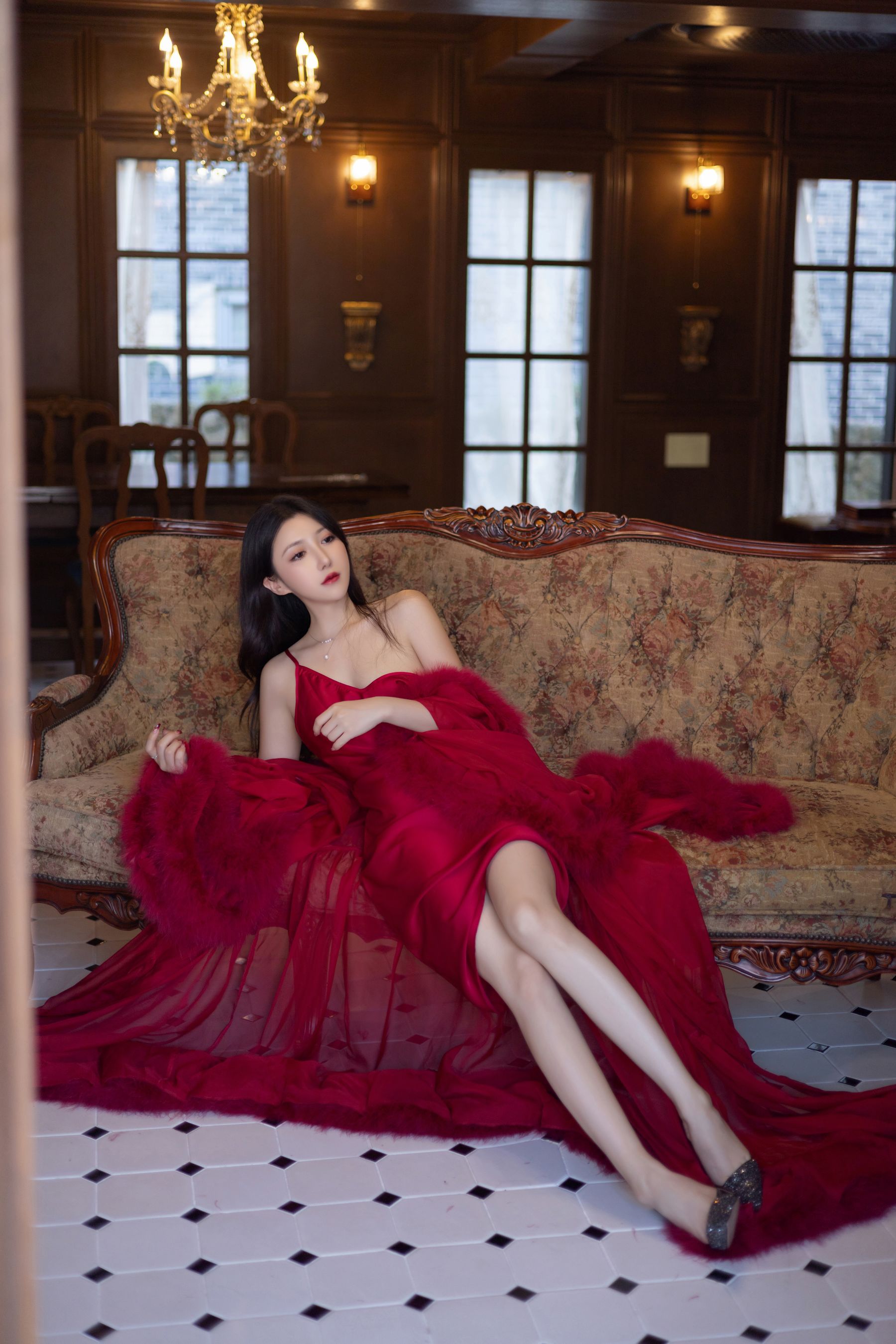 鱼子酱 - 似火柔情/(120P)