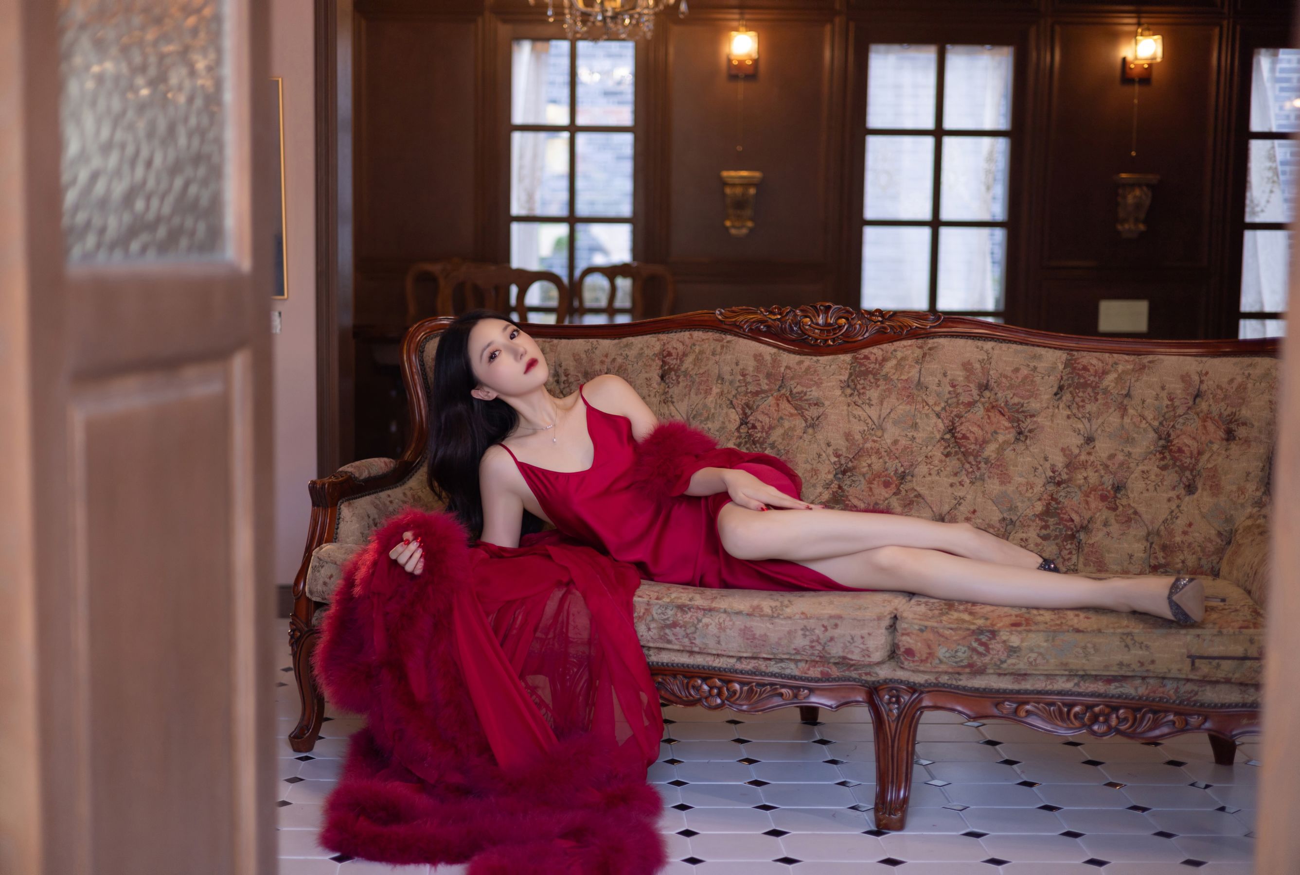 鱼子酱 - 似火柔情/(120P)