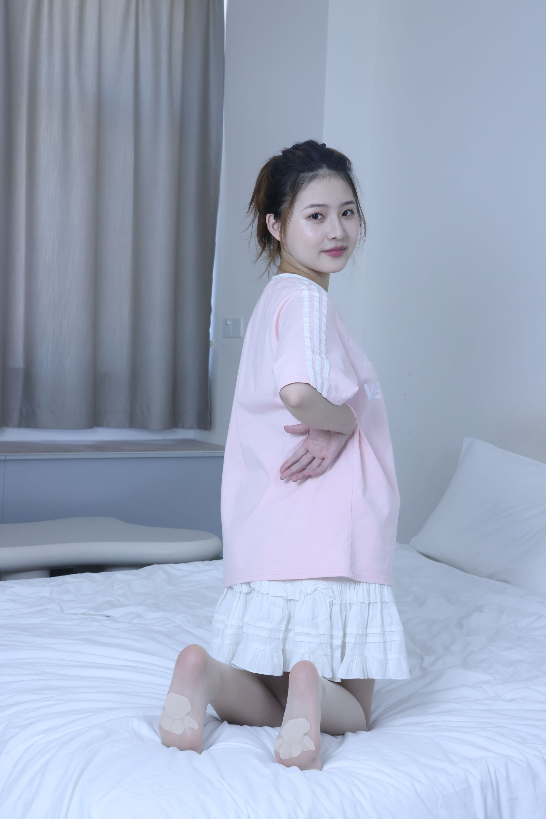 绮梦摄影 2024.09.05 No.017 露露 珍藏无修无水印版/(1150P)