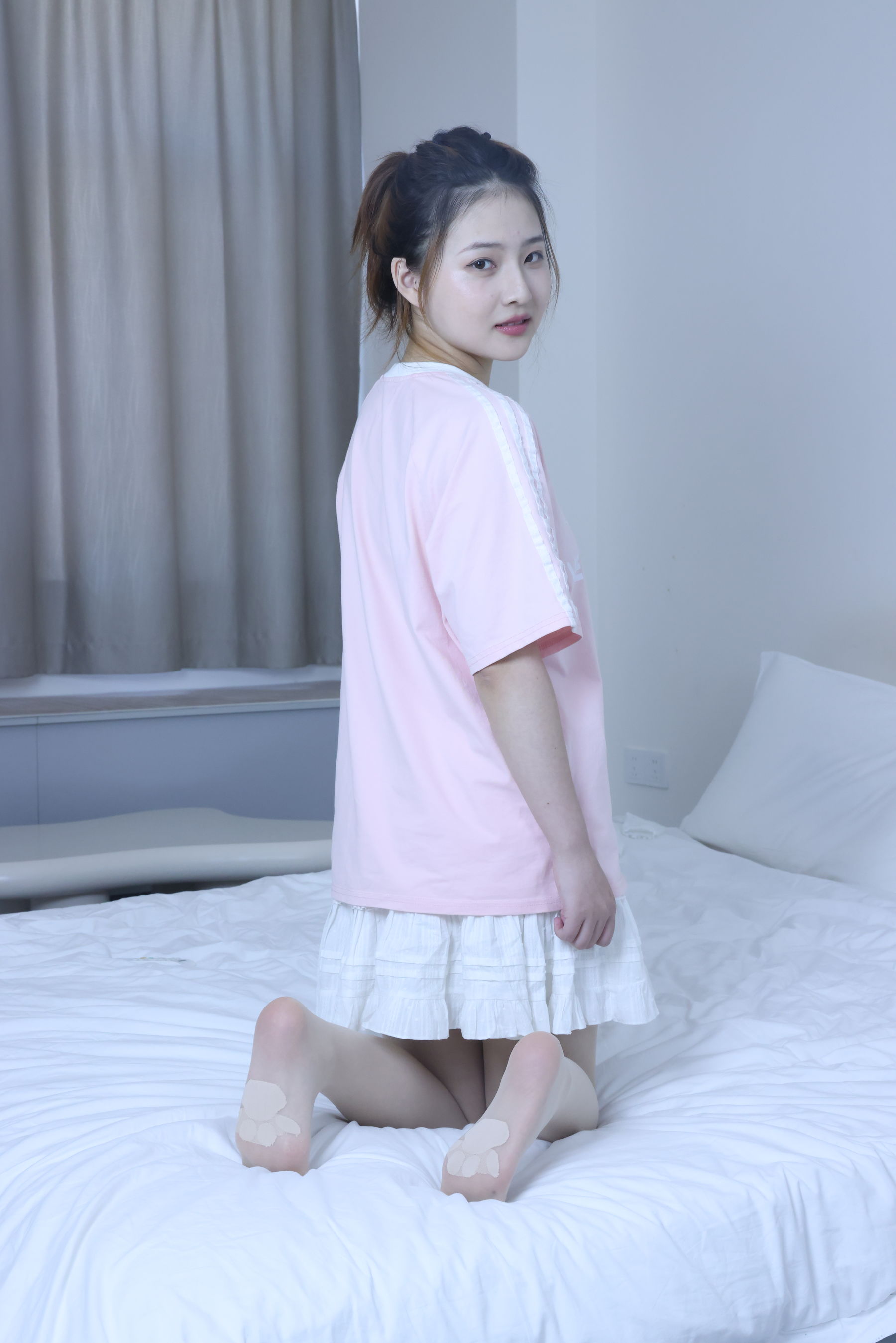 绮梦摄影 2024.09.05 No.017 露露 珍藏无修无水印版/(1150P)