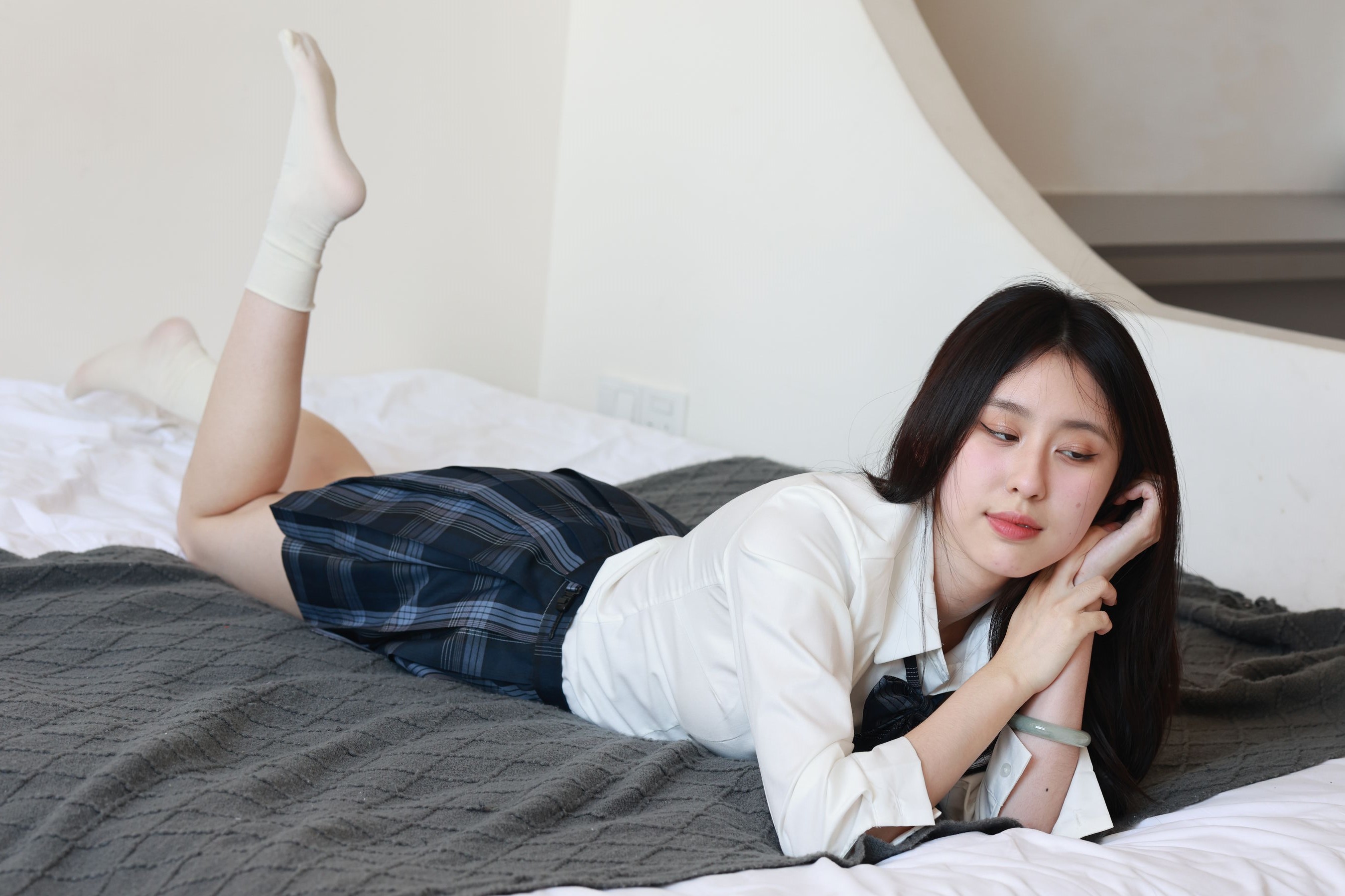 绮梦摄影 2024.09.06 No.018 yaya 珍藏无修无水印版/(677P)