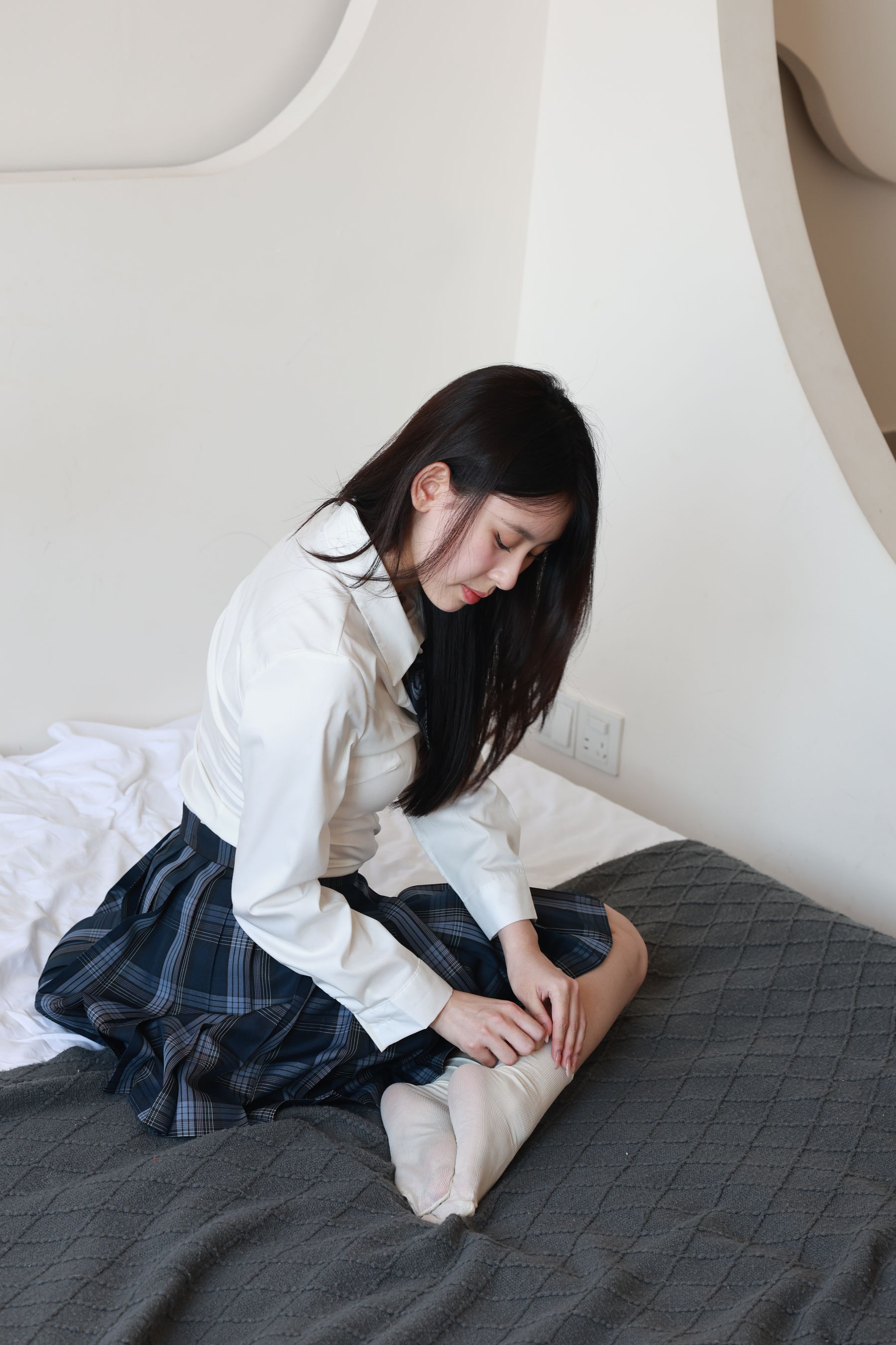 绮梦摄影 2024.09.06 No.018 yaya 珍藏无修无水印版/(677P)