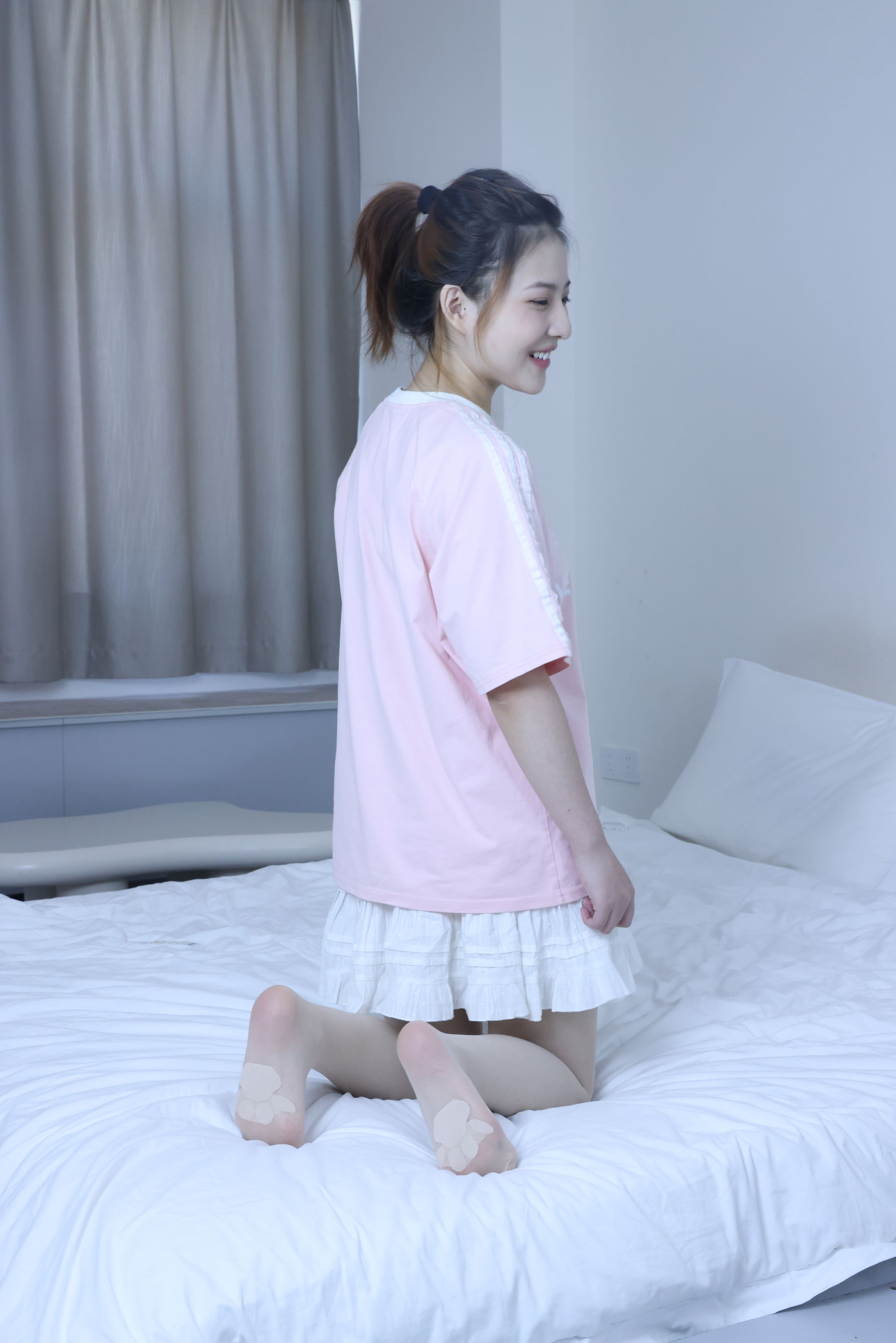 绮梦摄影 2024.09.05 No.017 露露 珍藏无修无水印版/(1150P)