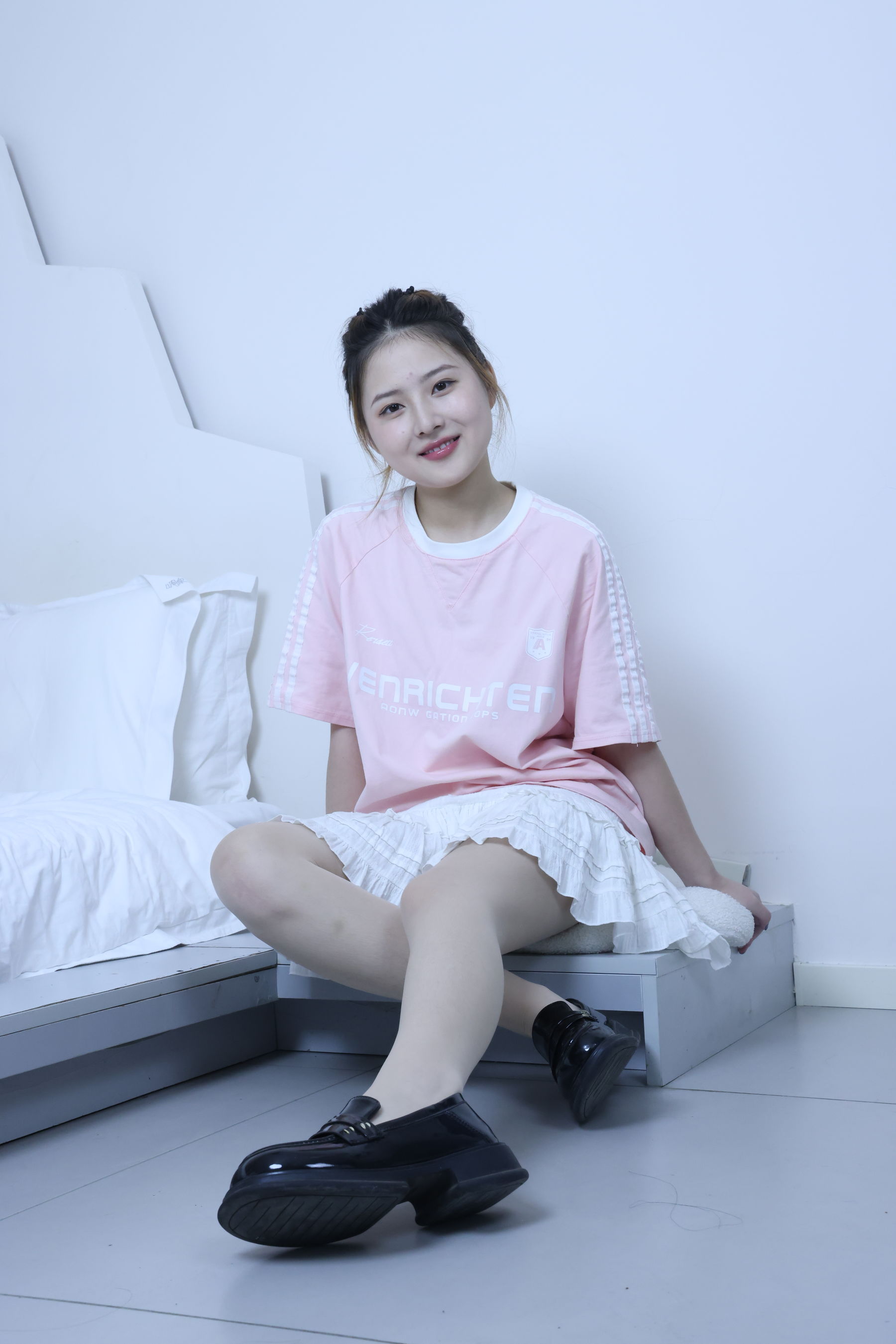 绮梦摄影 2024.09.05 No.017 露露 珍藏无修无水印版/(1150P)