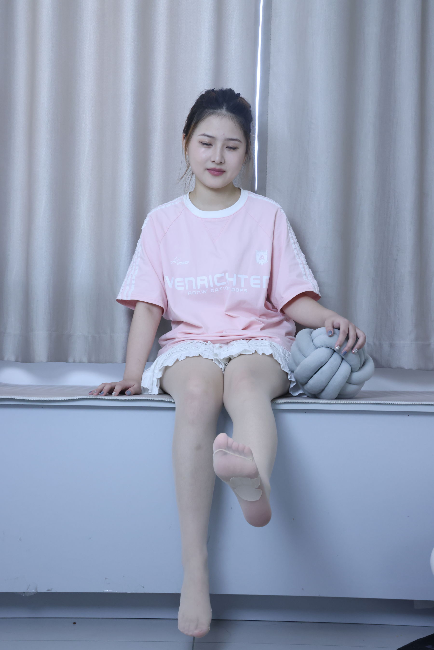 绮梦摄影 2024.09.05 No.017 露露 珍藏无修无水印版/(1150P)