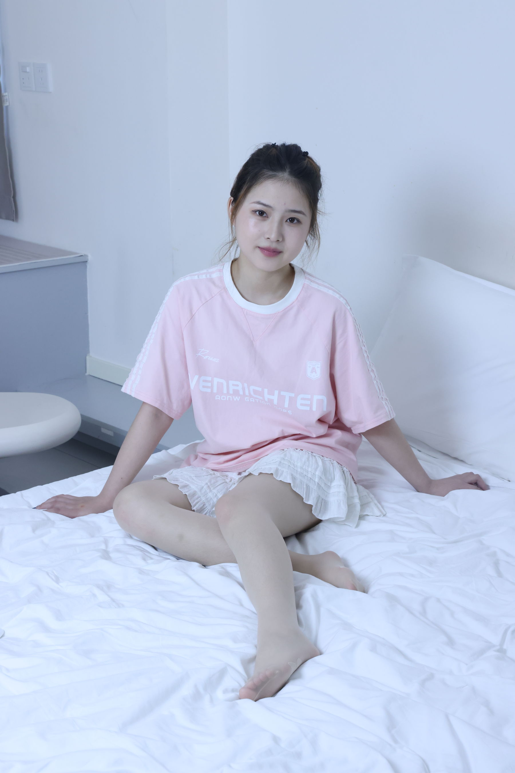 绮梦摄影 2024.09.05 No.017 露露 珍藏无修无水印版/(1150P)