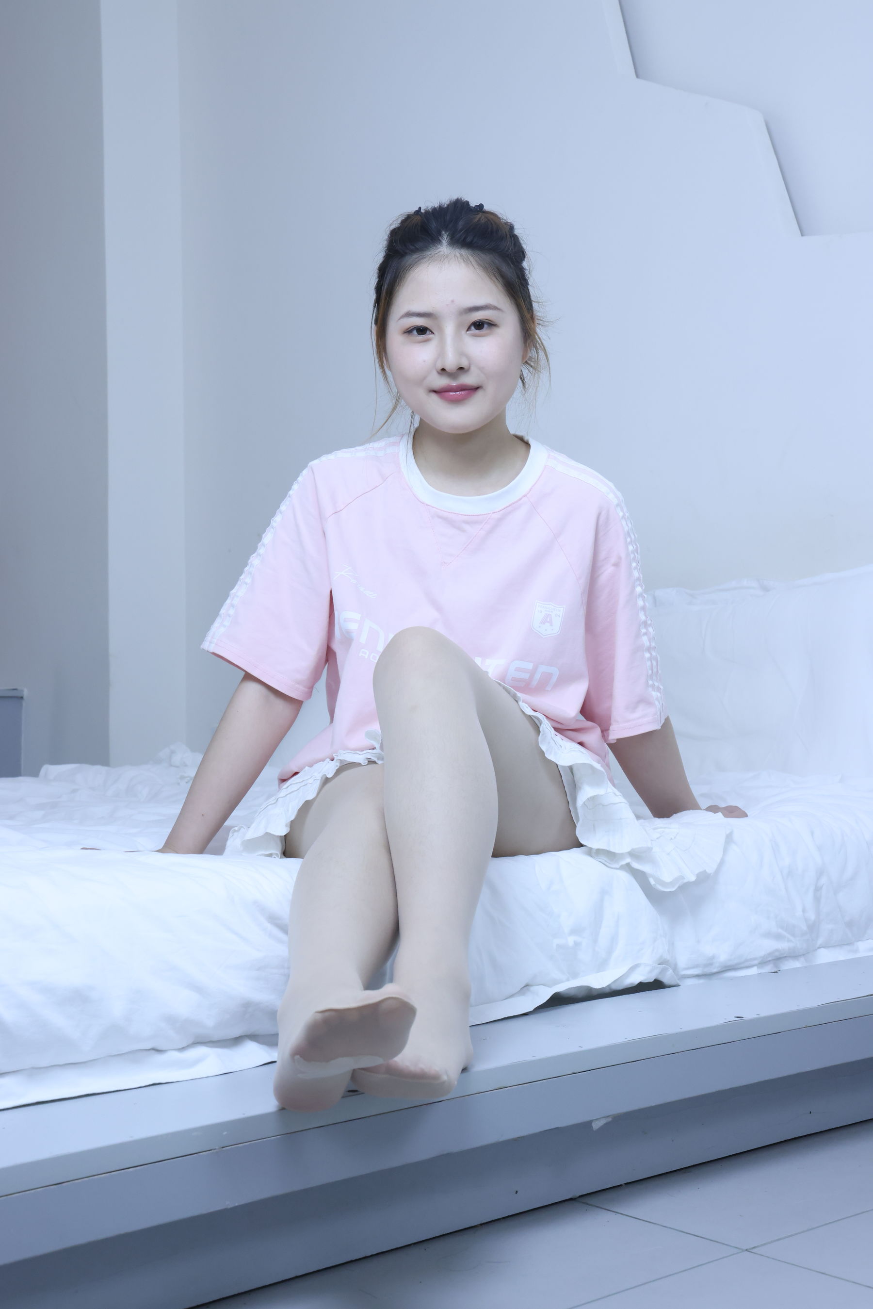 绮梦摄影 2024.09.05 No.017 露露 珍藏无修无水印版/(1150P)