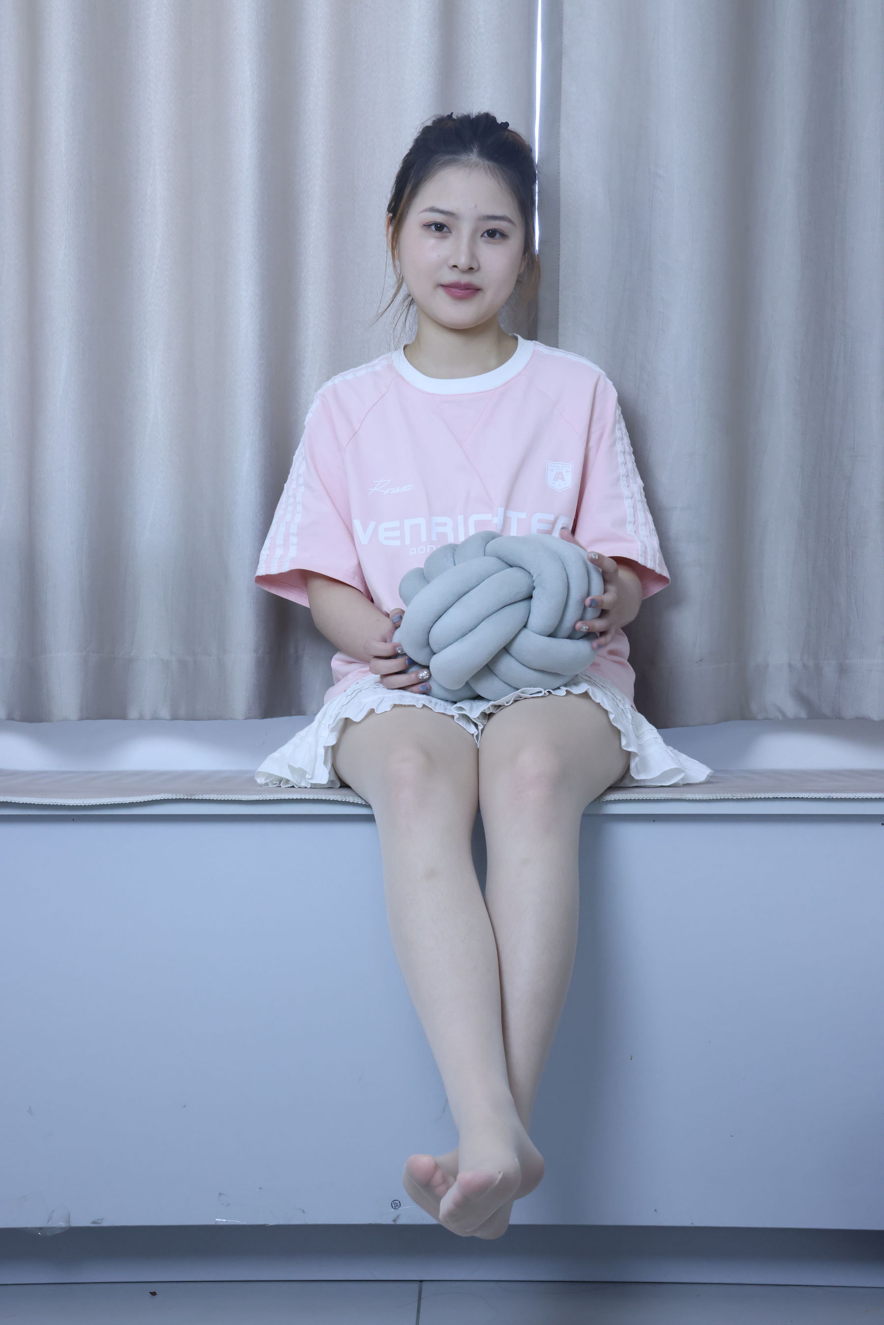 绮梦摄影 2024.09.05 No.017 露露 珍藏无修无水印版/(1150P)