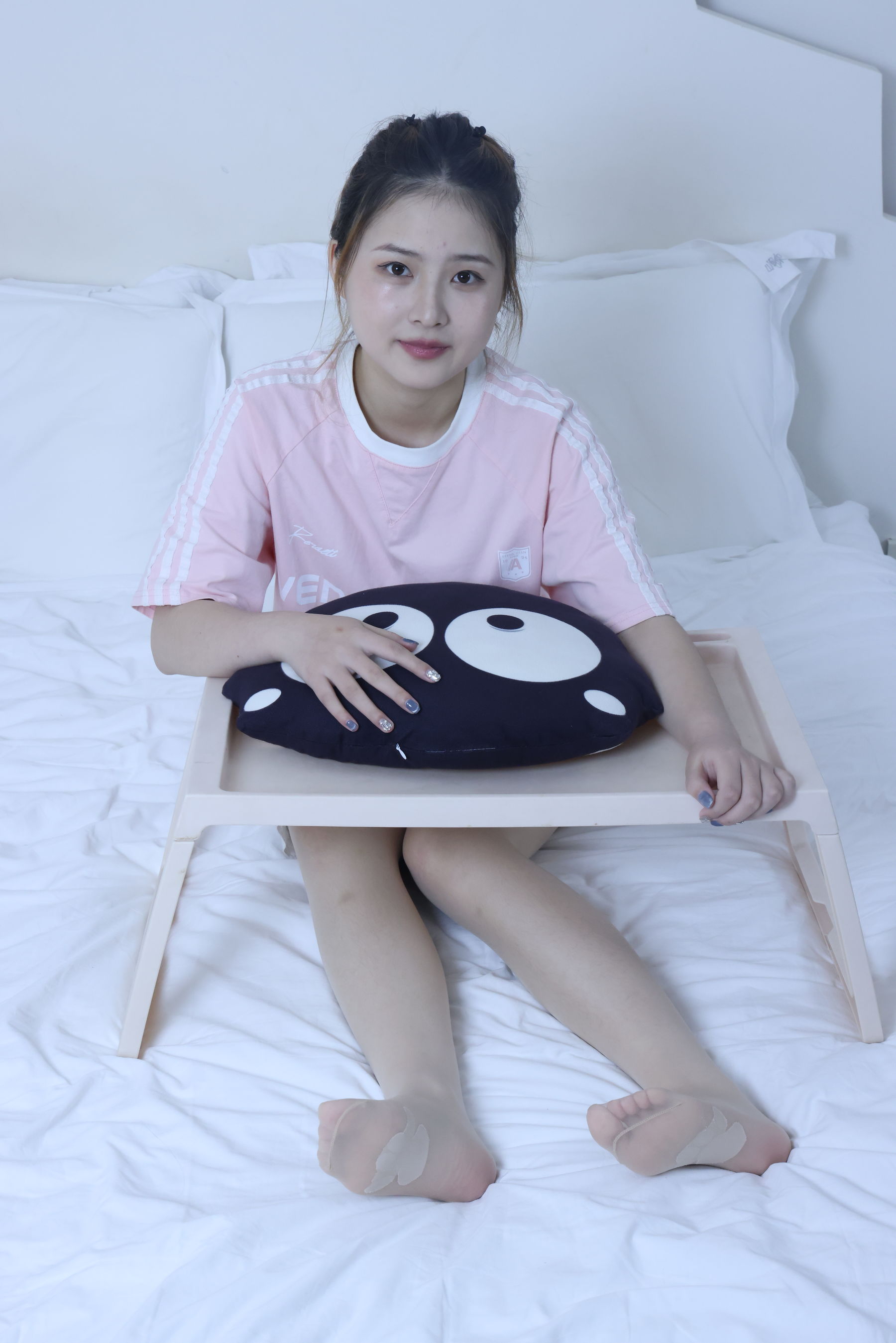 绮梦摄影 2024.09.05 No.017 露露 珍藏无修无水印版/(1150P)