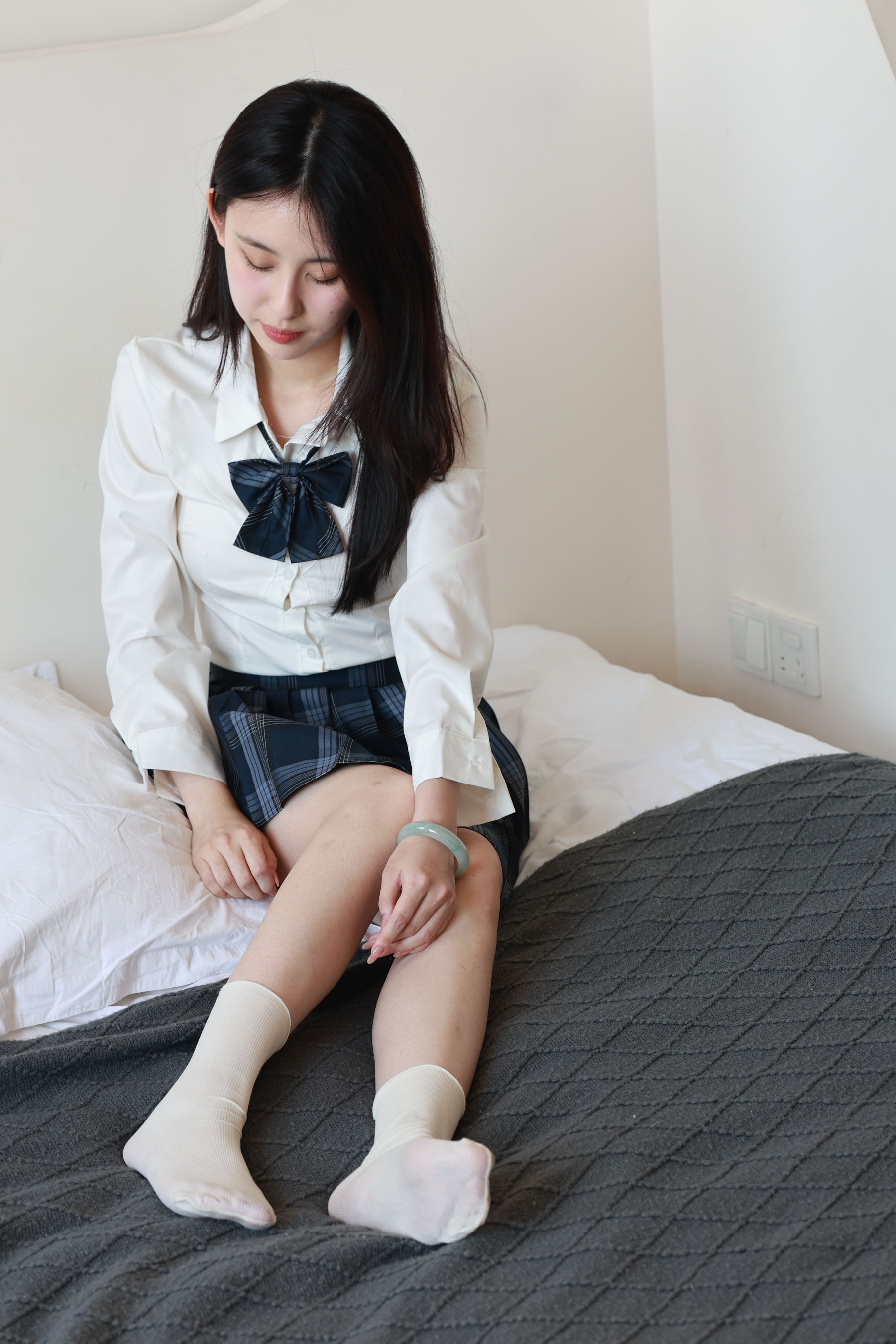 绮梦摄影 2024.09.06 No.018 yaya 珍藏无修无水印版/(677P)