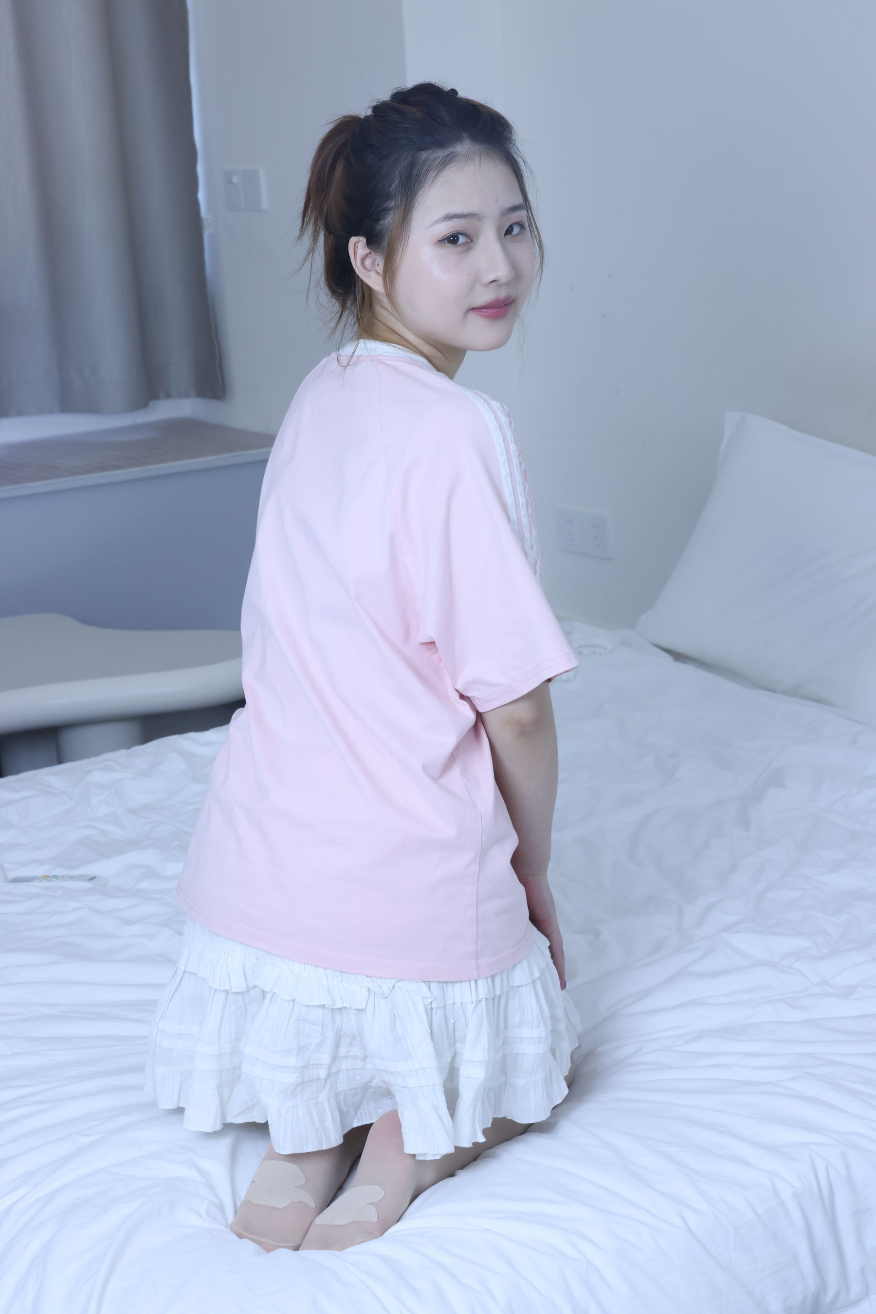 绮梦摄影 2024.09.05 No.017 露露 珍藏无修无水印版/(1150P)