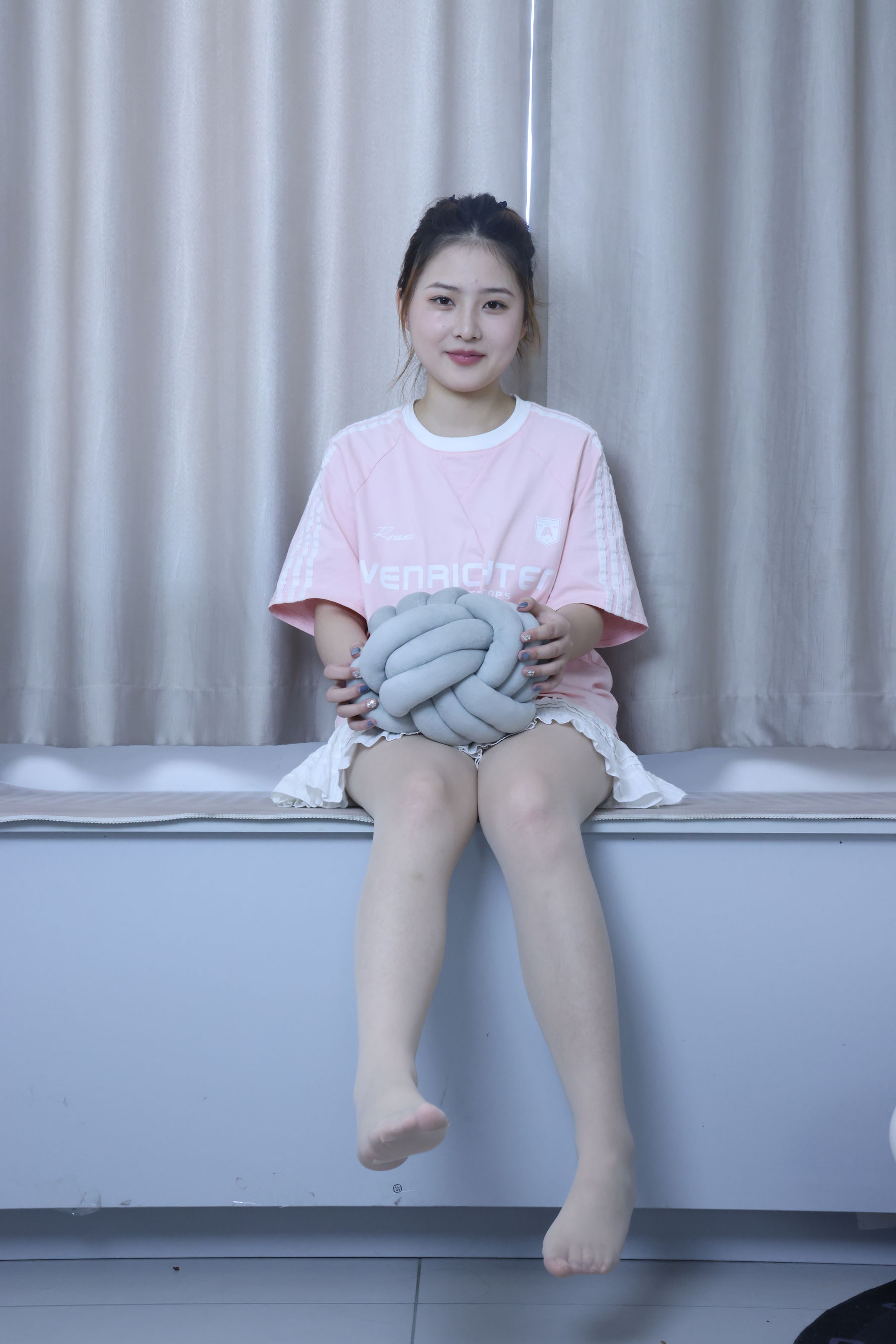 绮梦摄影 2024.09.05 No.017 露露 珍藏无修无水印版/(1150P)