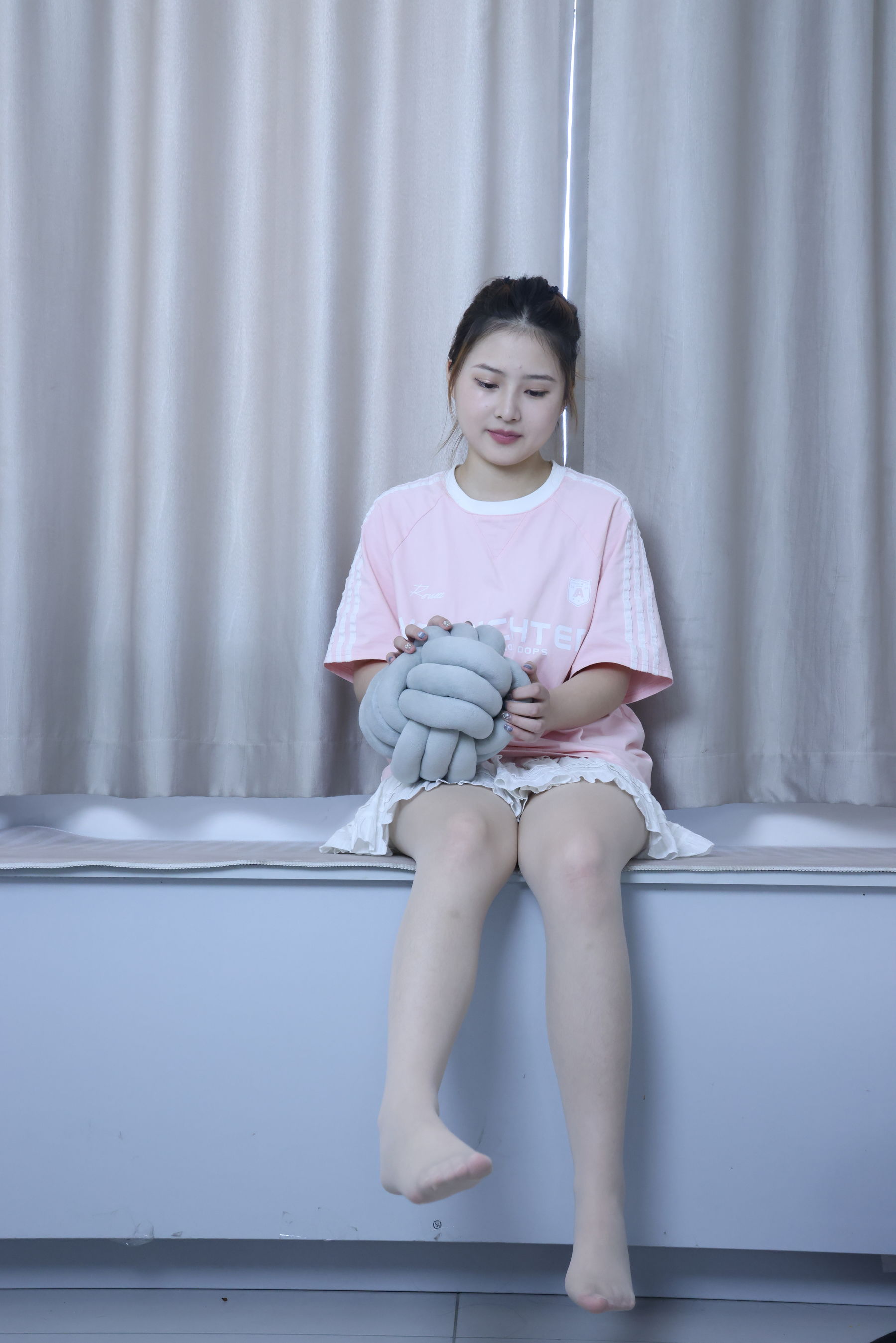 绮梦摄影 2024.09.05 No.017 露露 珍藏无修无水印版/(1150P)