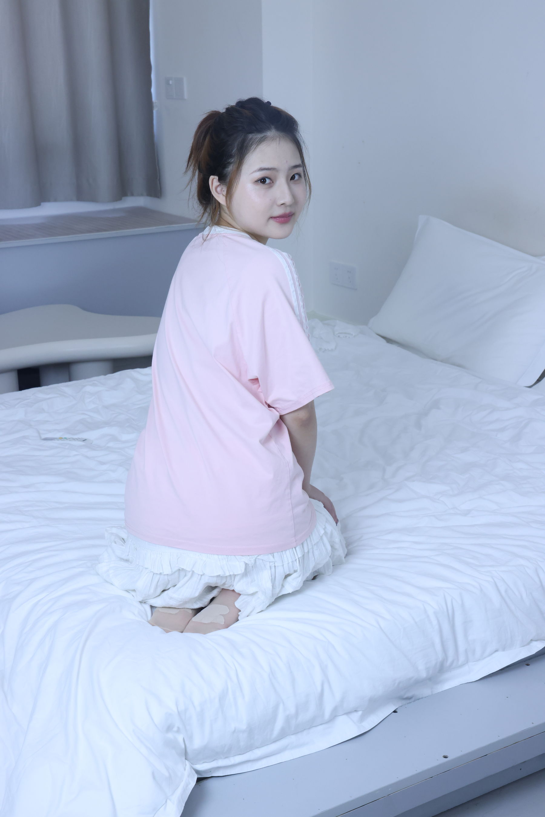 绮梦摄影 2024.09.05 No.017 露露 珍藏无修无水印版/(1150P)