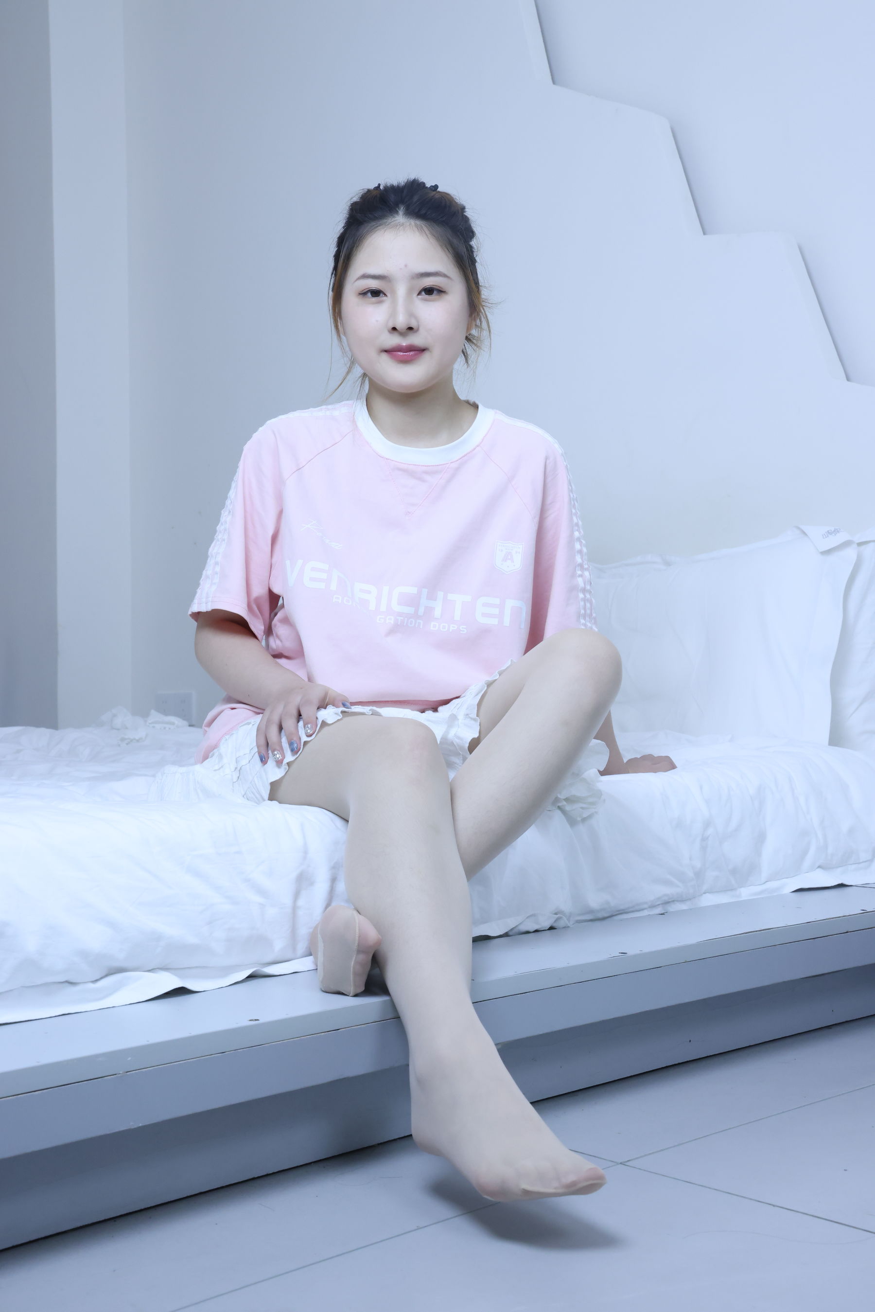 绮梦摄影 2024.09.05 No.017 露露 珍藏无修无水印版/(1150P)