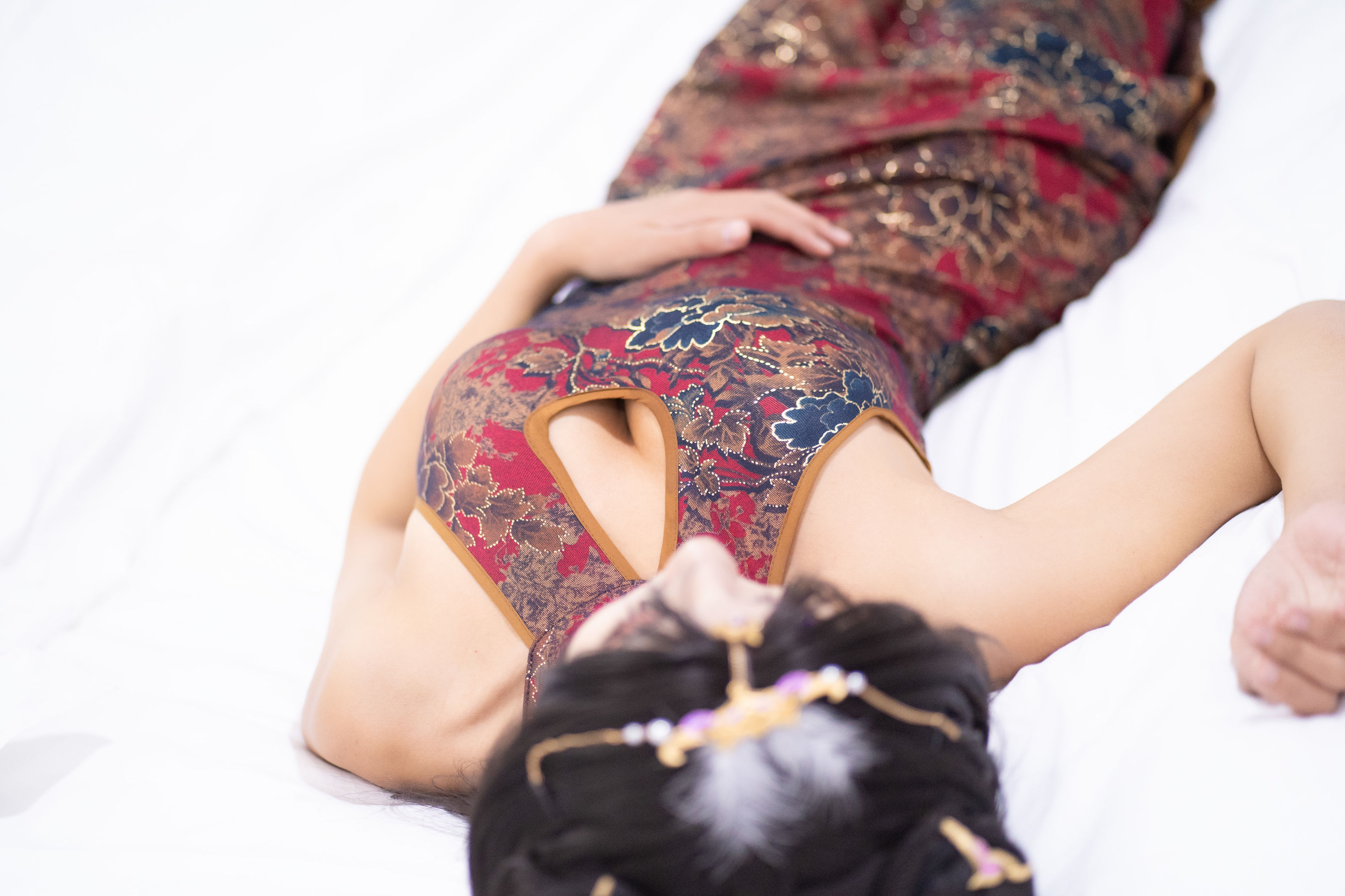 职业奶妈 三水子 - 玉玲珑旗袍/(48P)