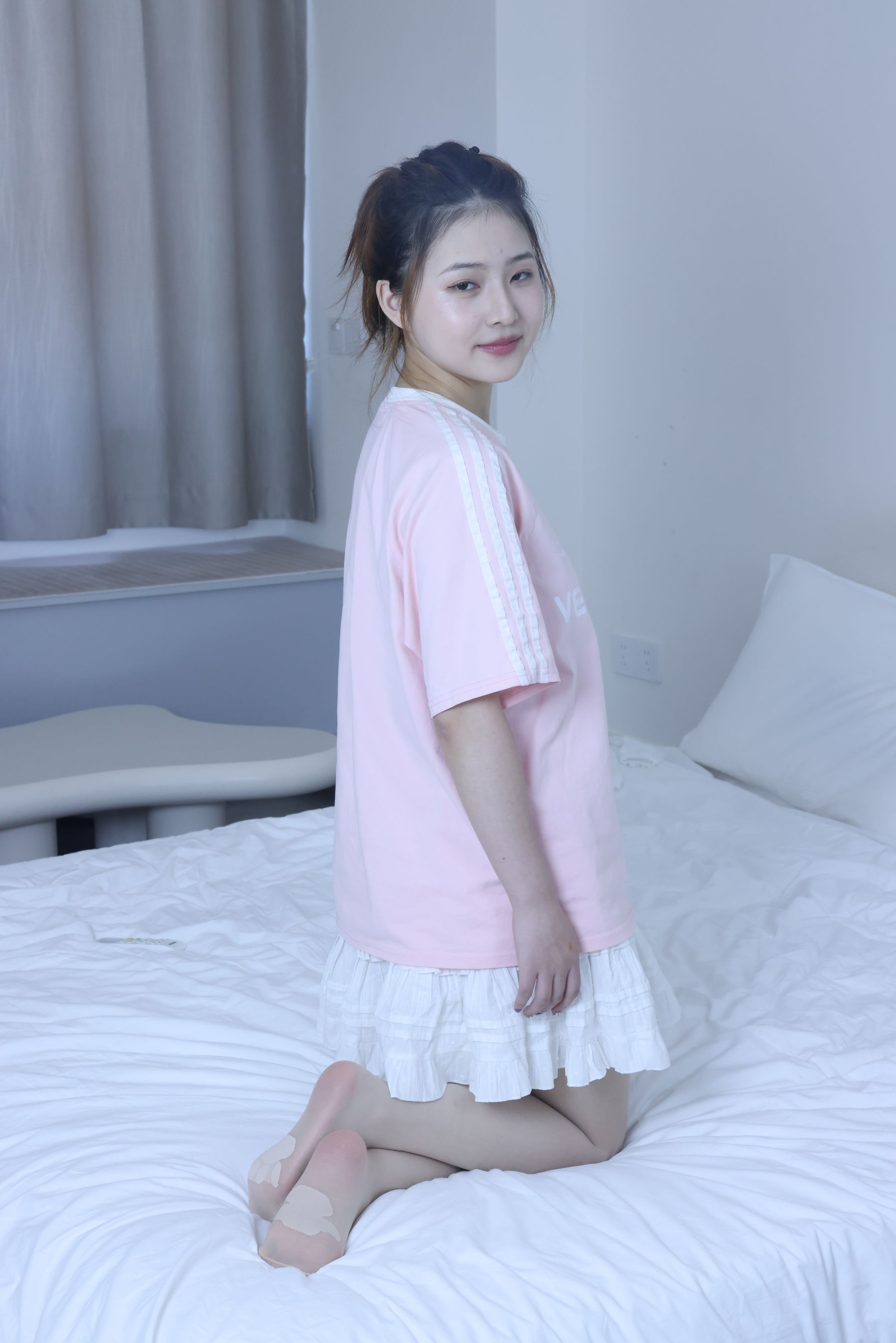 绮梦摄影 2024.09.05 No.017 露露 珍藏无修无水印版/(1150P)