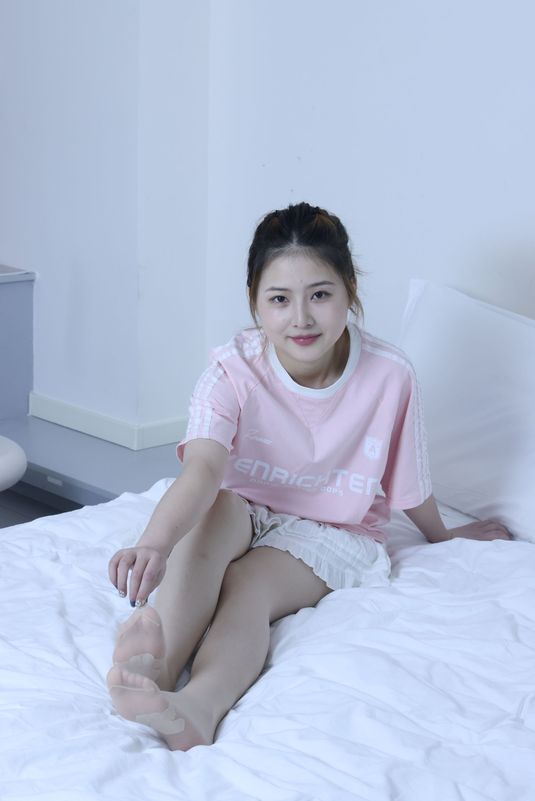 绮梦摄影 2024.09.05 No.017 露露 珍藏无修无水印版/(1150P)