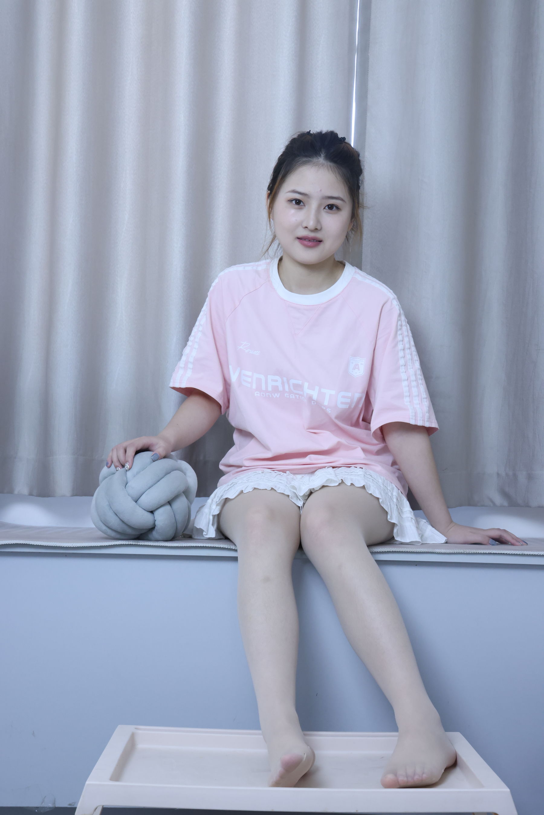 绮梦摄影 2024.09.05 No.017 露露 珍藏无修无水印版/(1150P)