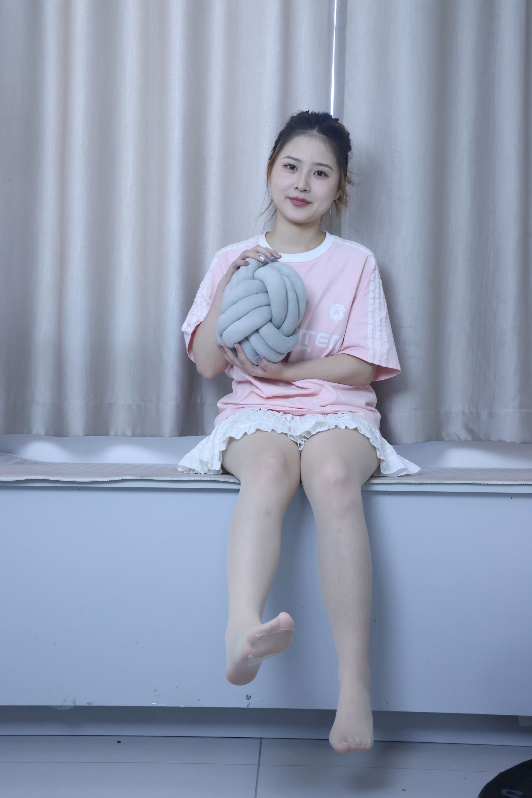 绮梦摄影 2024.09.05 No.017 露露 珍藏无修无水印版/(1150P)