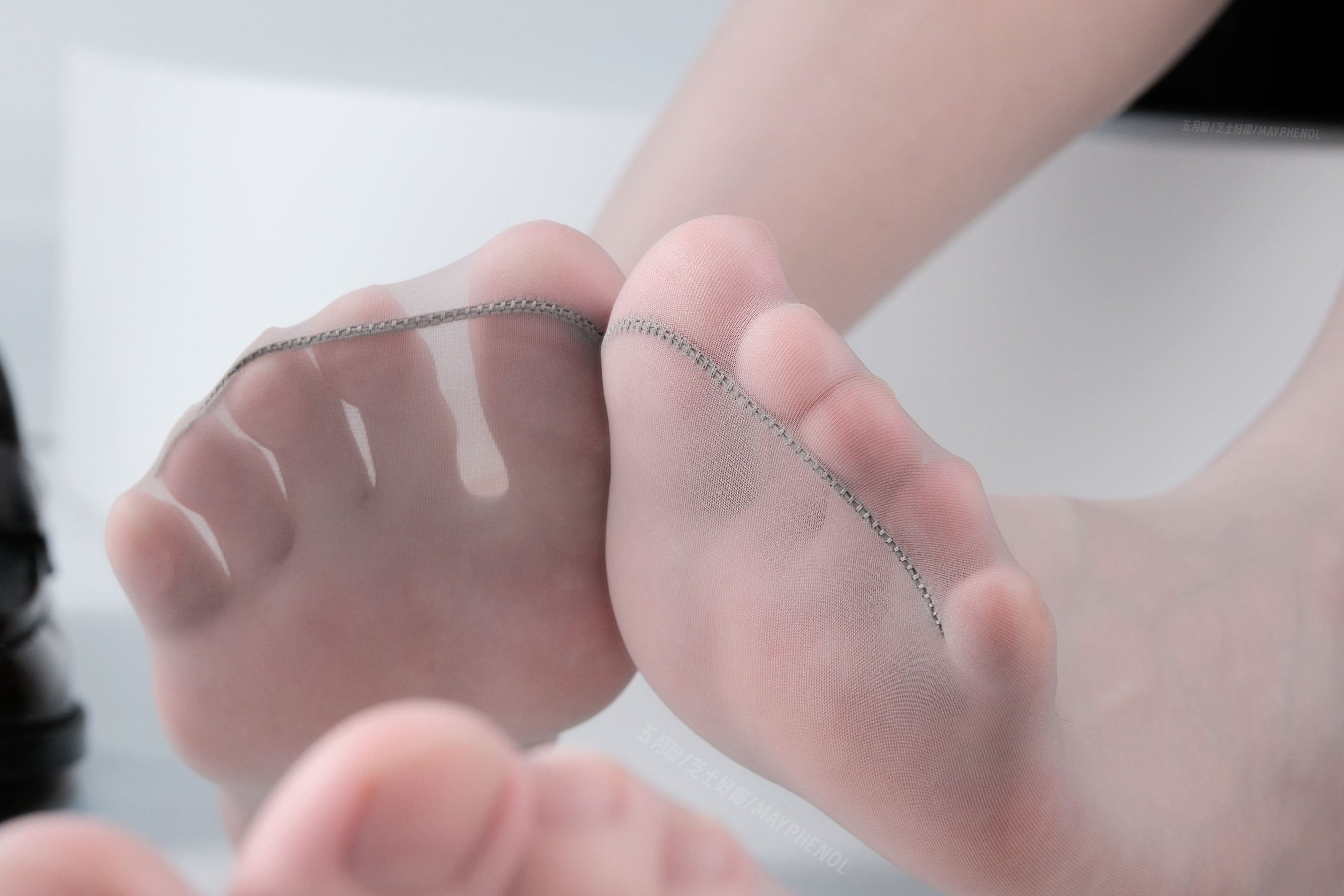 芝士好椰  - 第一次拍薄灰丝/(12P)