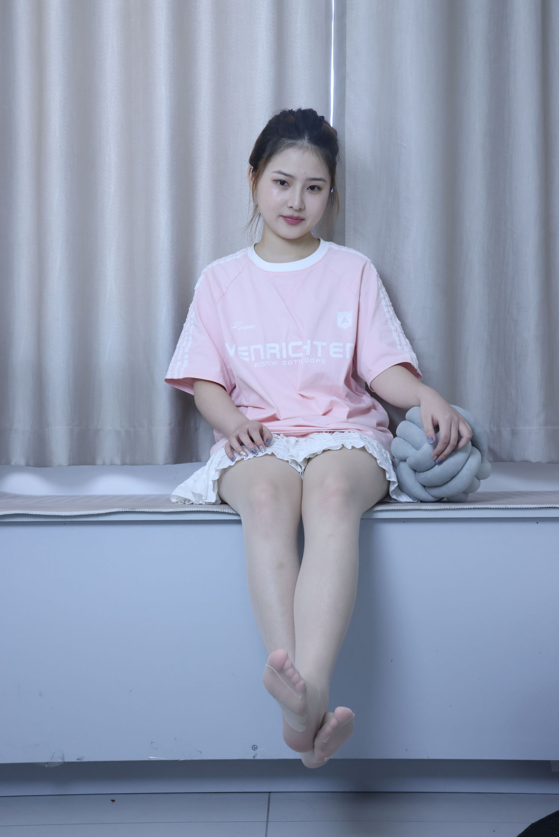 绮梦摄影 2024.09.05 No.017 露露 珍藏无修无水印版/(1150P)