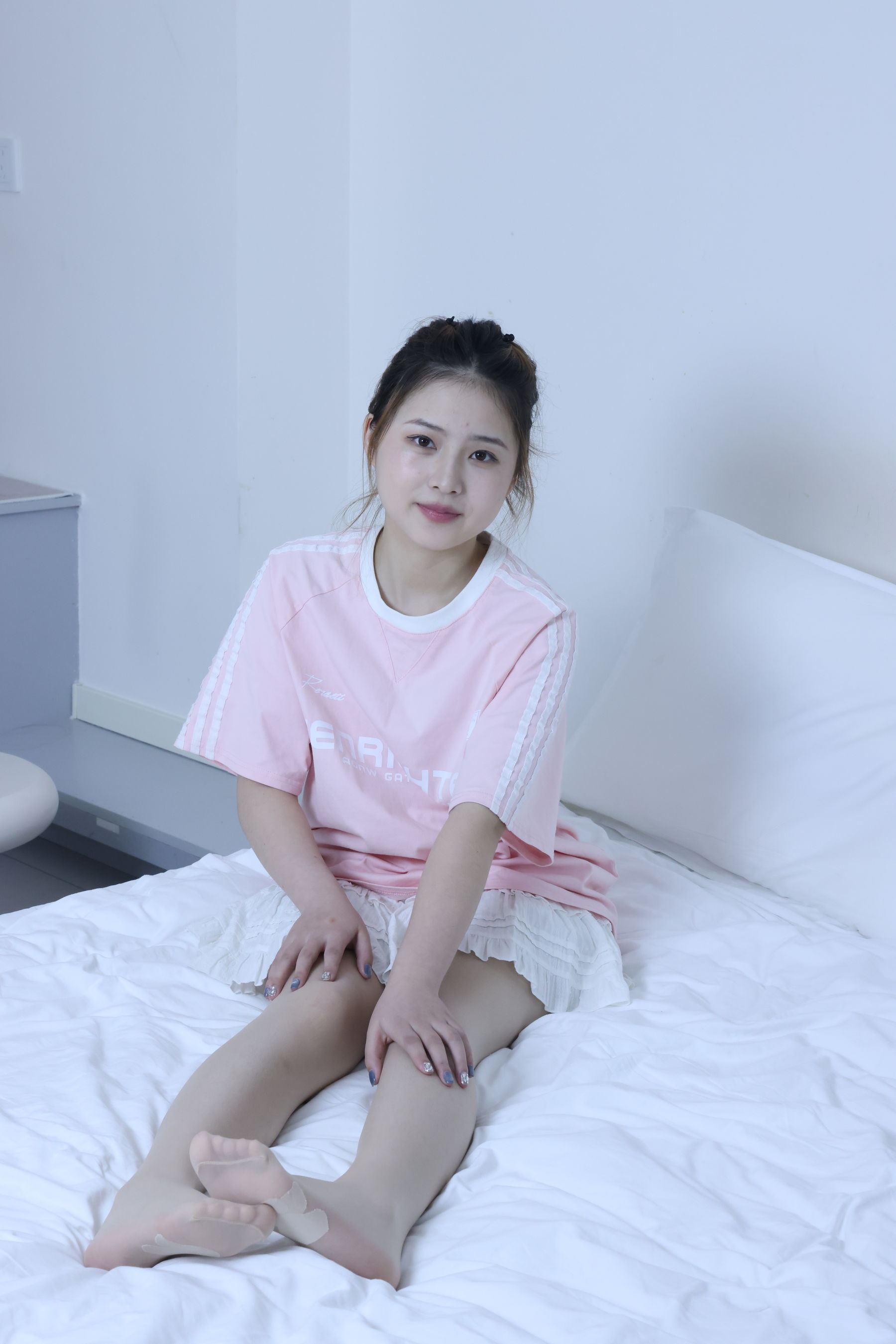 绮梦摄影 2024.09.05 No.017 露露 珍藏无修无水印版/(1150P)