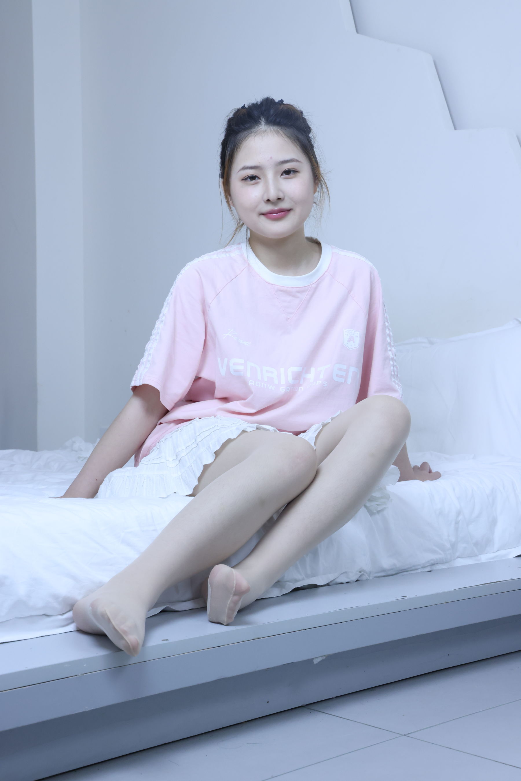 绮梦摄影 2024.09.05 No.017 露露 珍藏无修无水印版/(1150P)