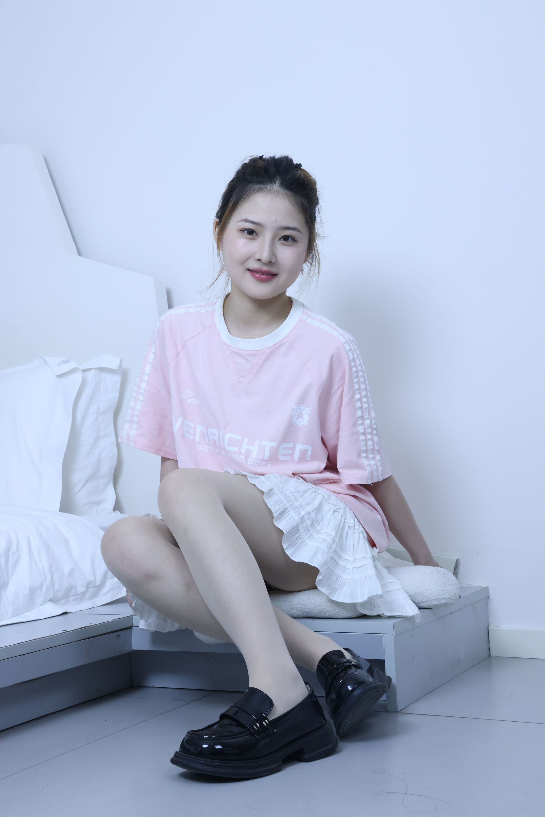 绮梦摄影 2024.09.05 No.017 露露 珍藏无修无水印版/(1150P)