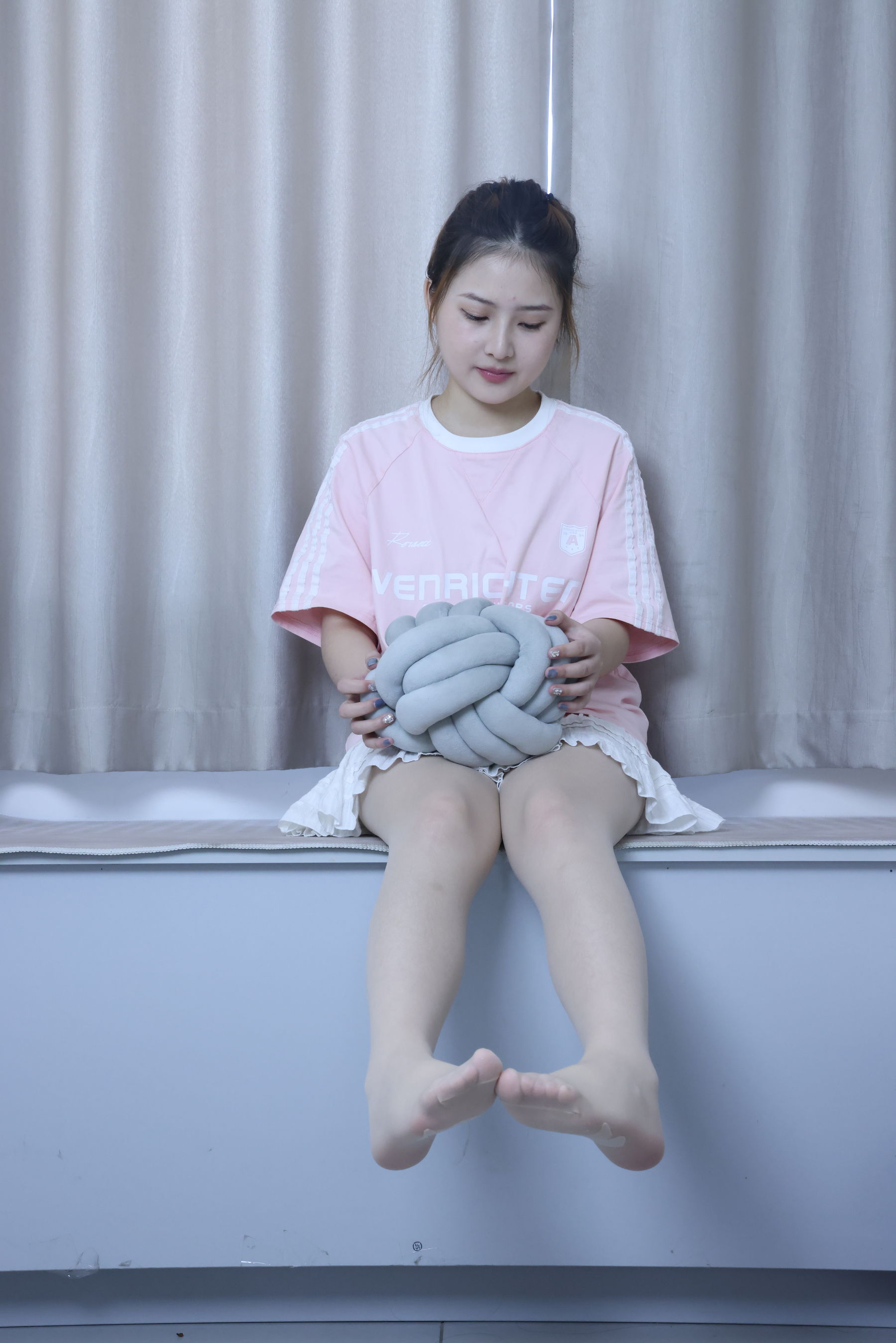 绮梦摄影 2024.09.05 No.017 露露 珍藏无修无水印版/(1150P)