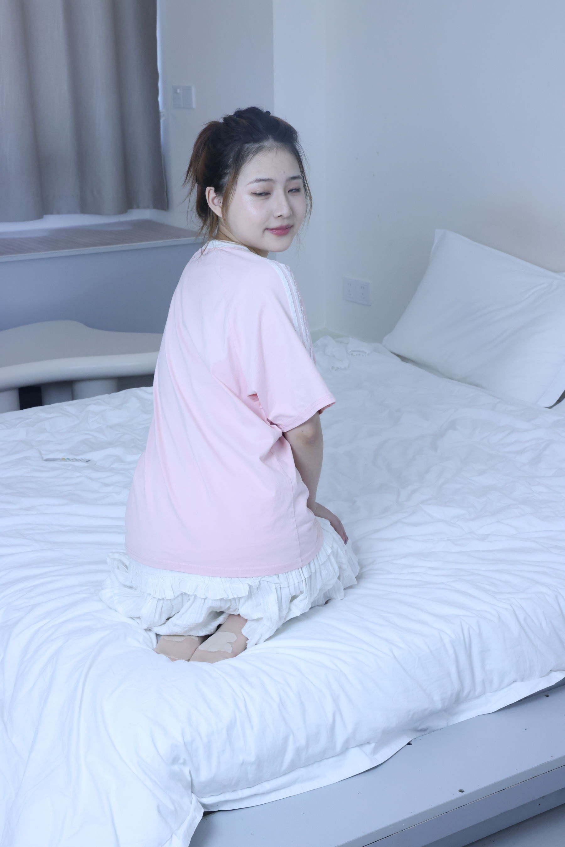 绮梦摄影 2024.09.05 No.017 露露 珍藏无修无水印版/(1150P)