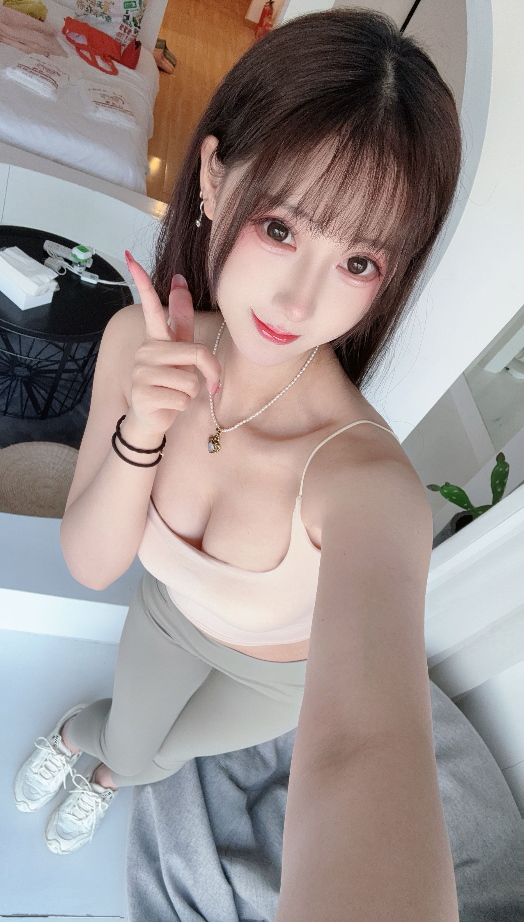 羽生三未 图集 - 瑜伽姐姐/(42P)