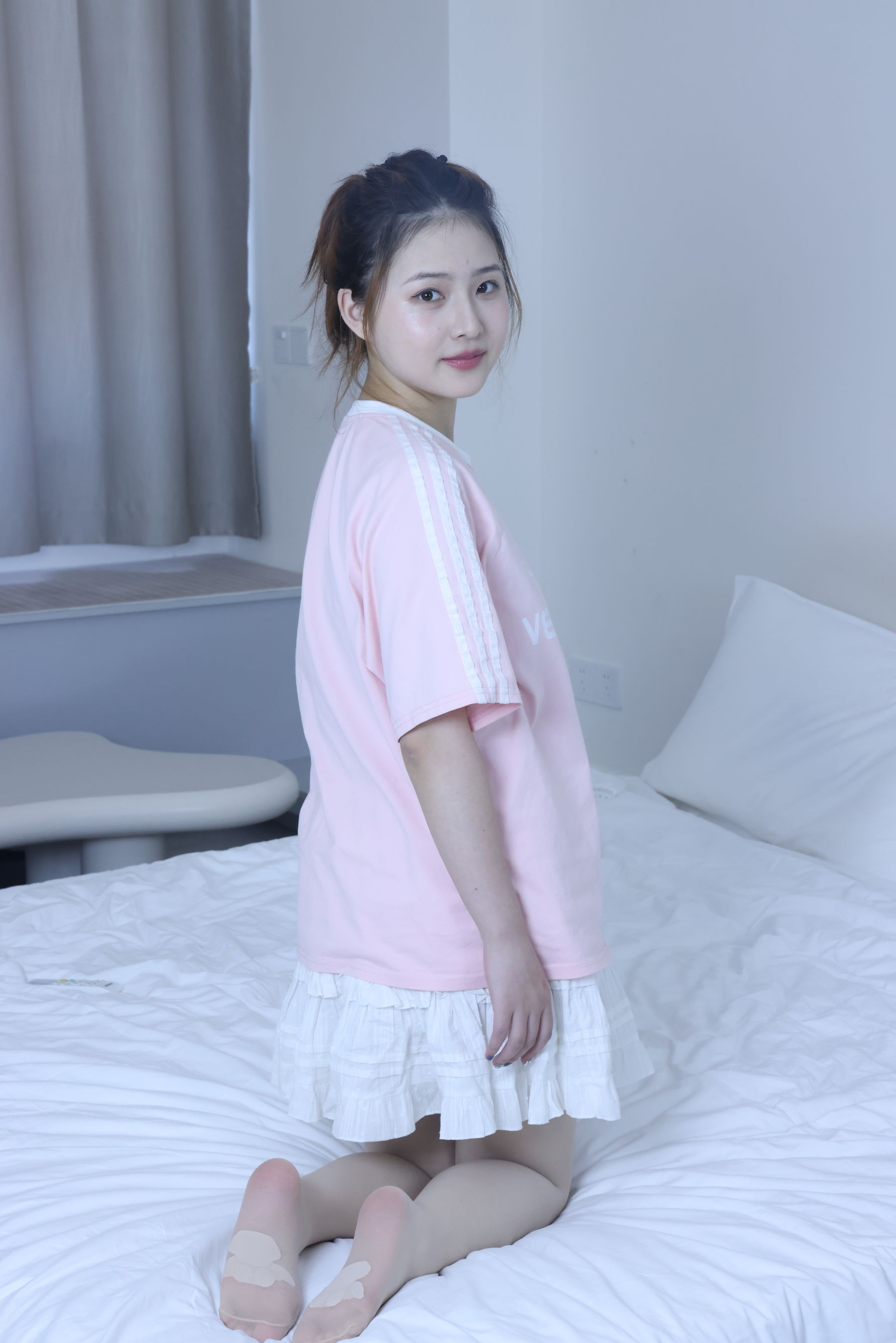 绮梦摄影 2024.09.05 No.017 露露 珍藏无修无水印版/(1150P)