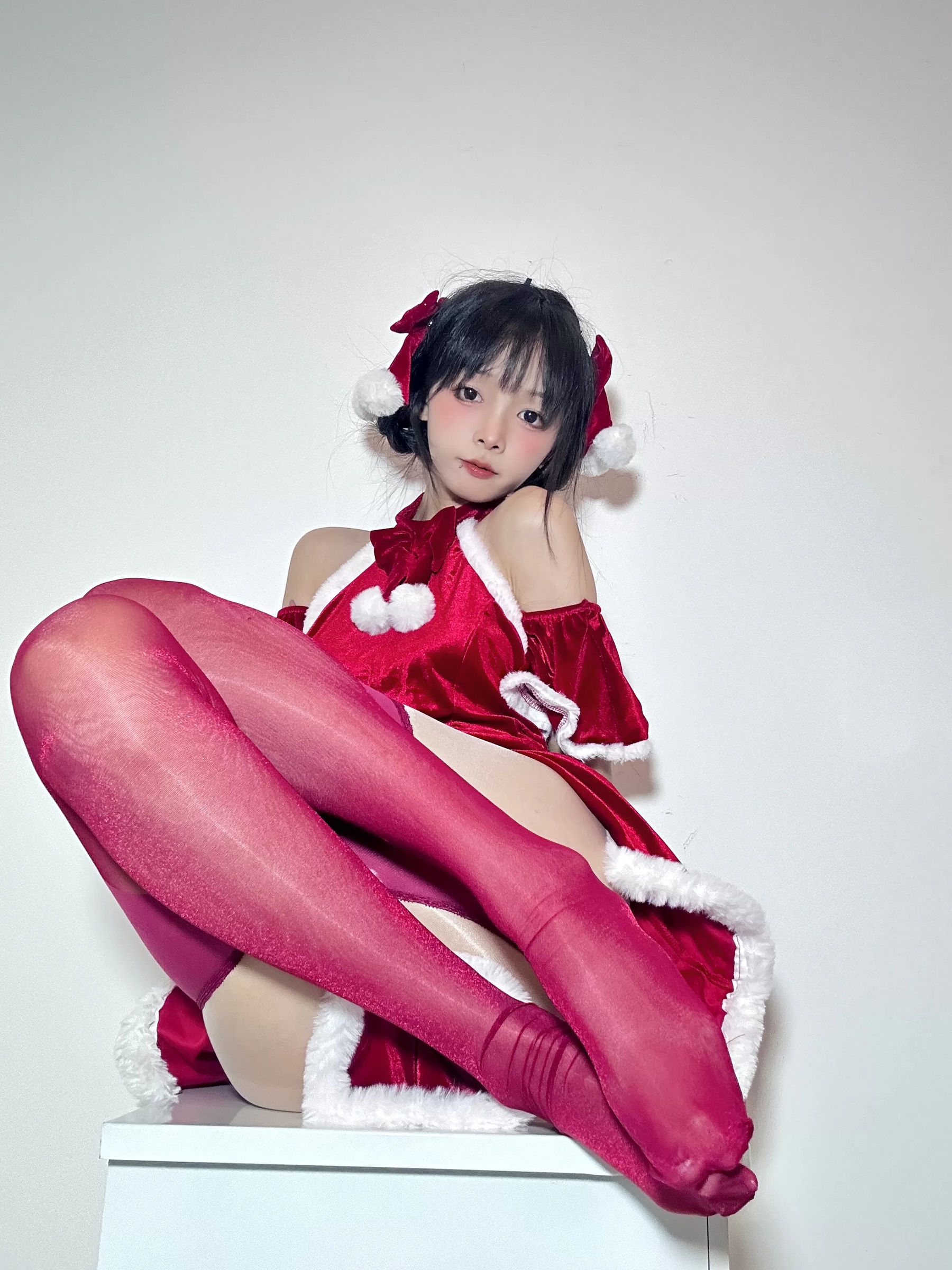 聂傲娇 - 圣诞红色魅惑/(20P)