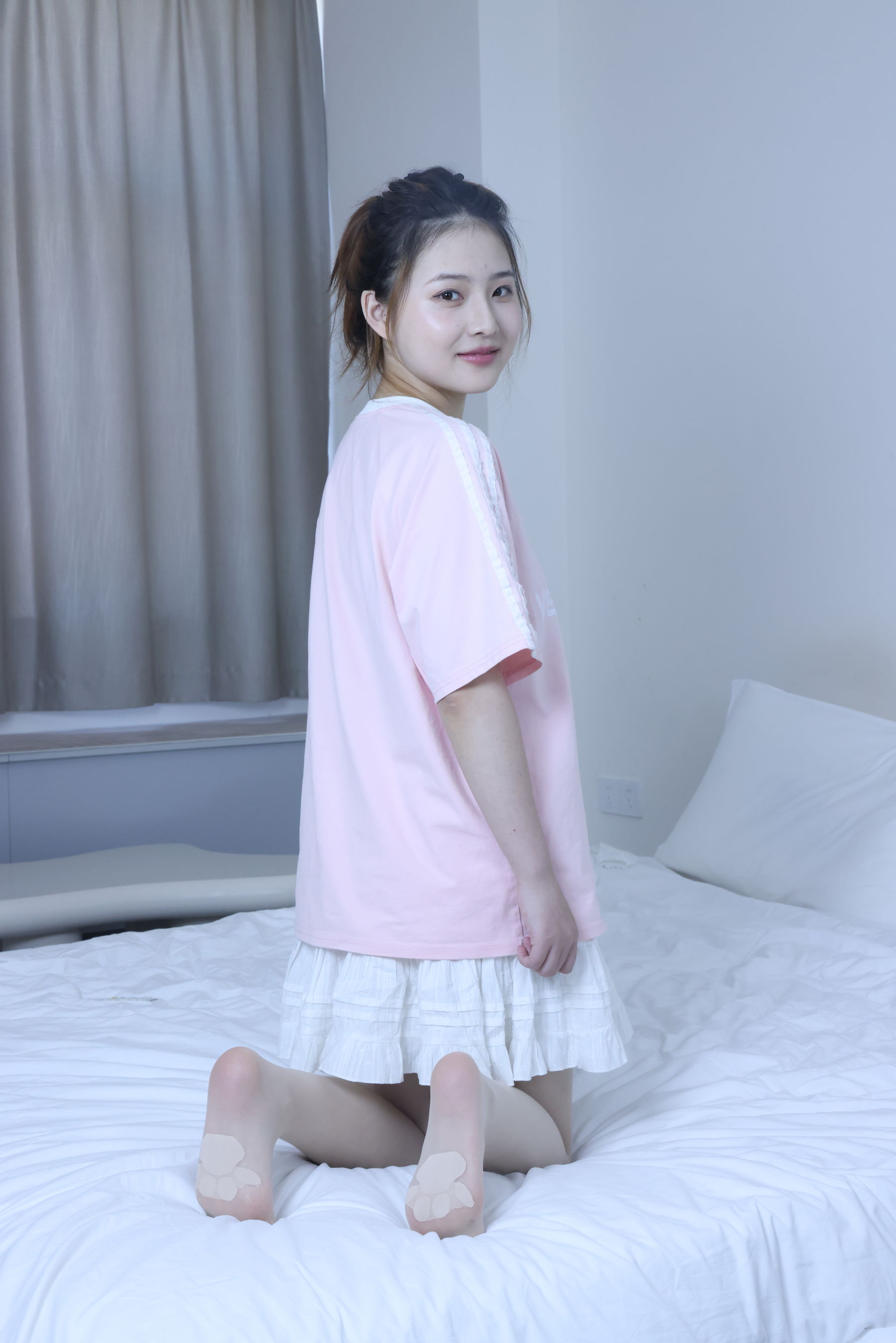 绮梦摄影 2024.09.05 No.017 露露 珍藏无修无水印版/(1150P)