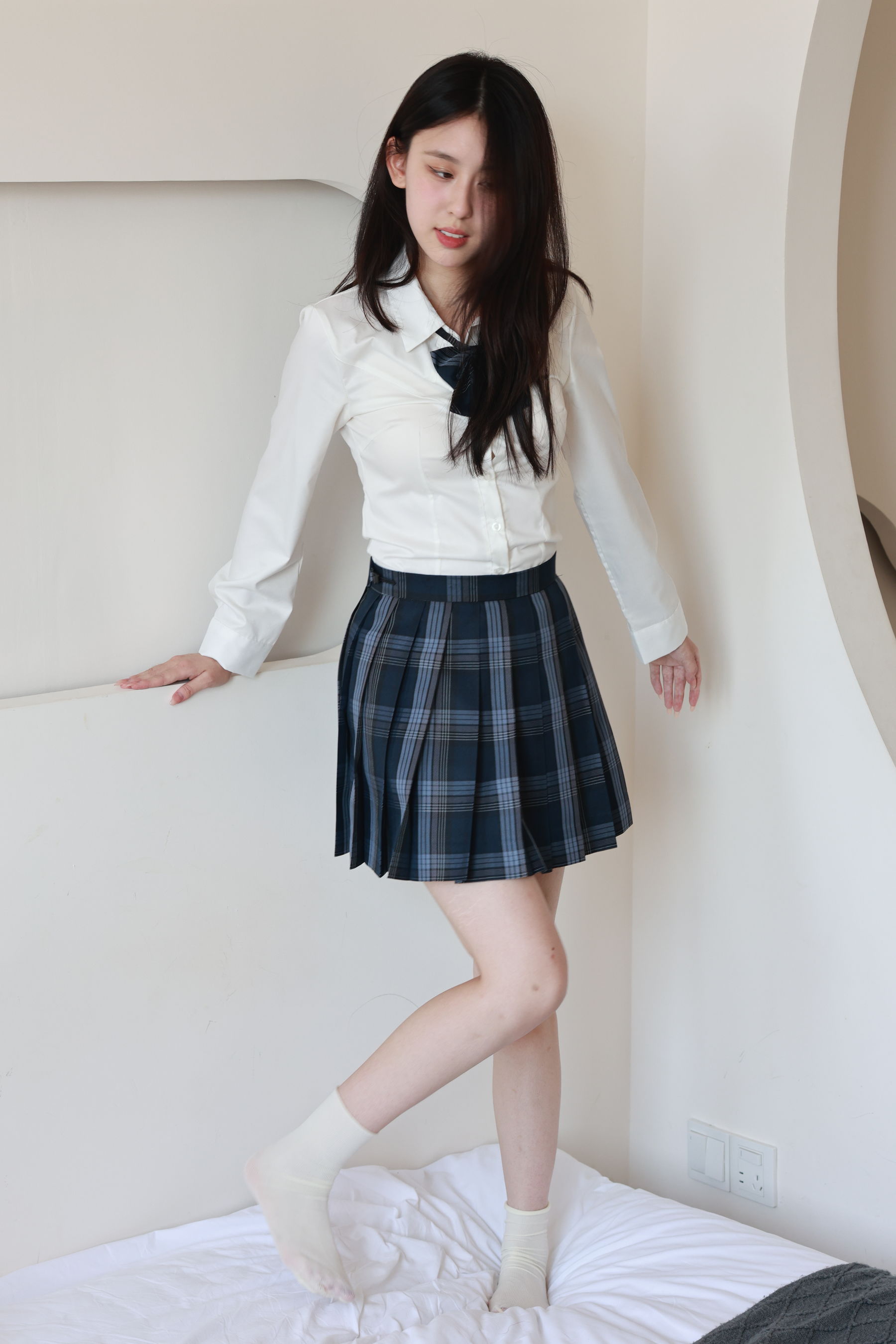 绮梦摄影 2024.09.06 No.018 yaya 珍藏无修无水印版/(677P)