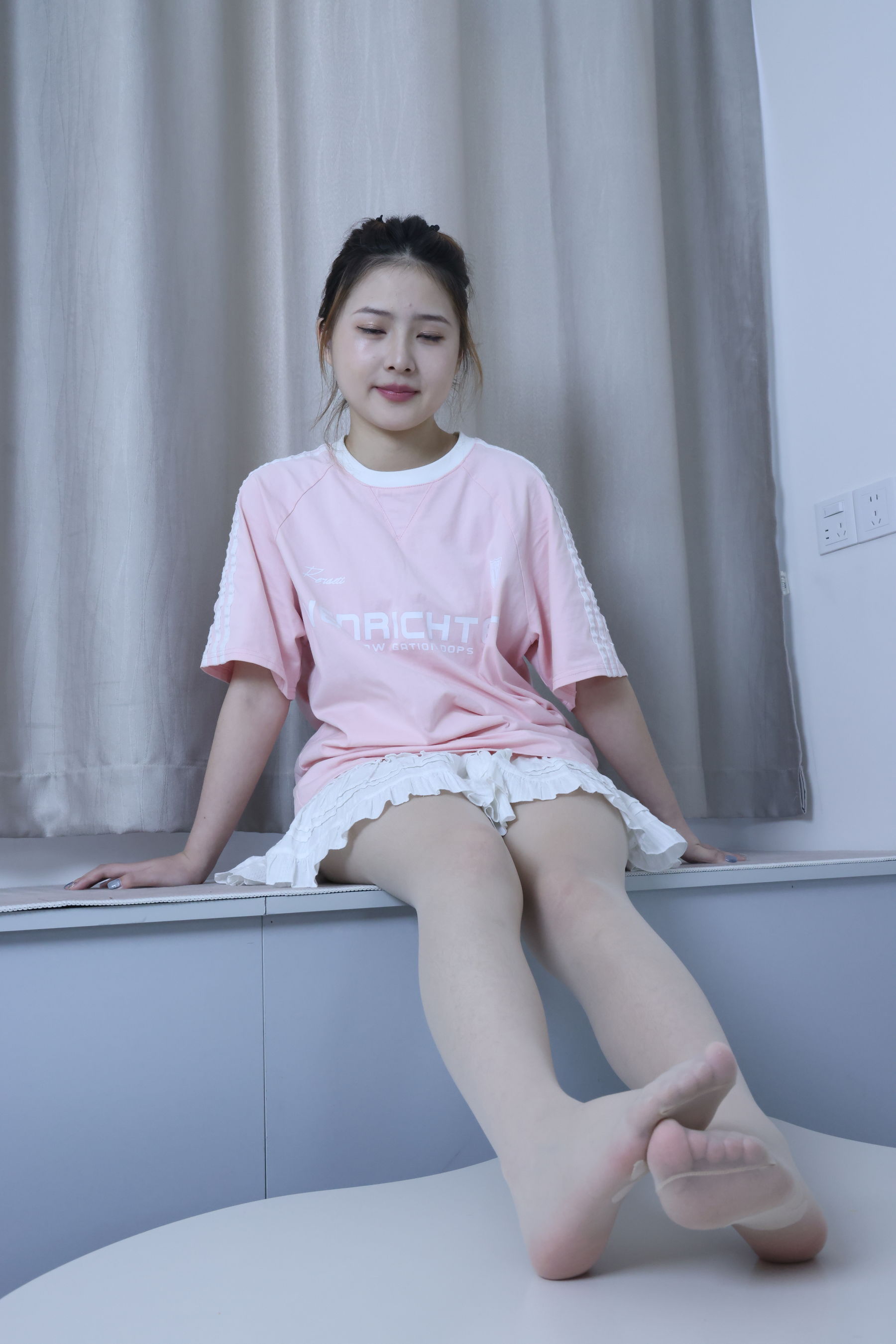 绮梦摄影 2024.09.05 No.017 露露 珍藏无修无水印版/(1150P)