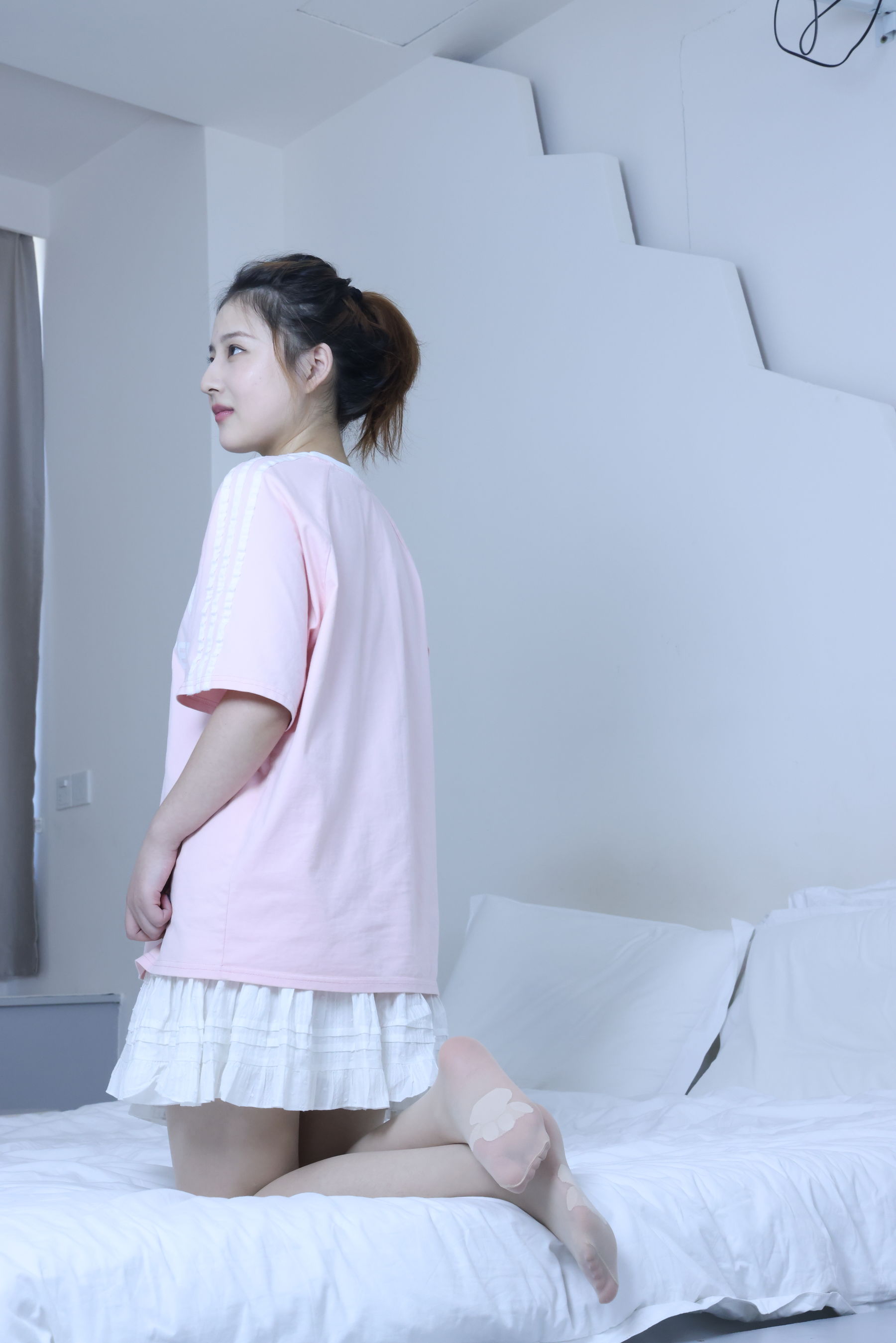 绮梦摄影 2024.09.05 No.017 露露 珍藏无修无水印版/(1150P)