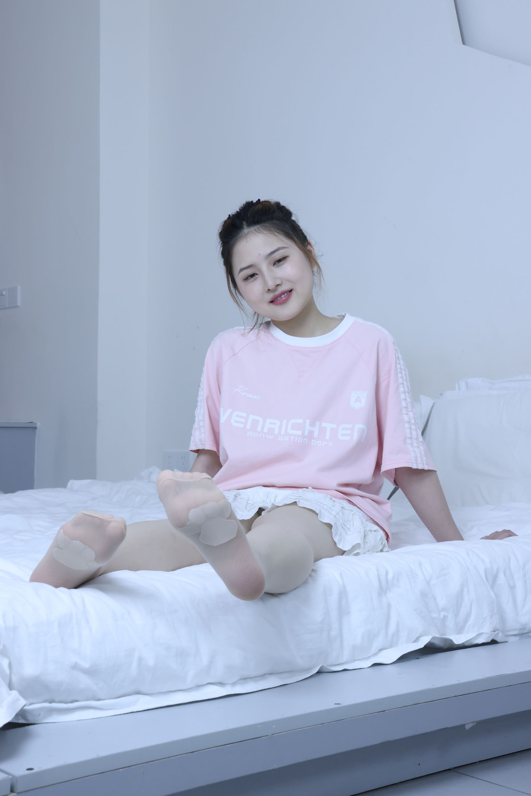 绮梦摄影 2024.09.05 No.017 露露 珍藏无修无水印版/(1150P)