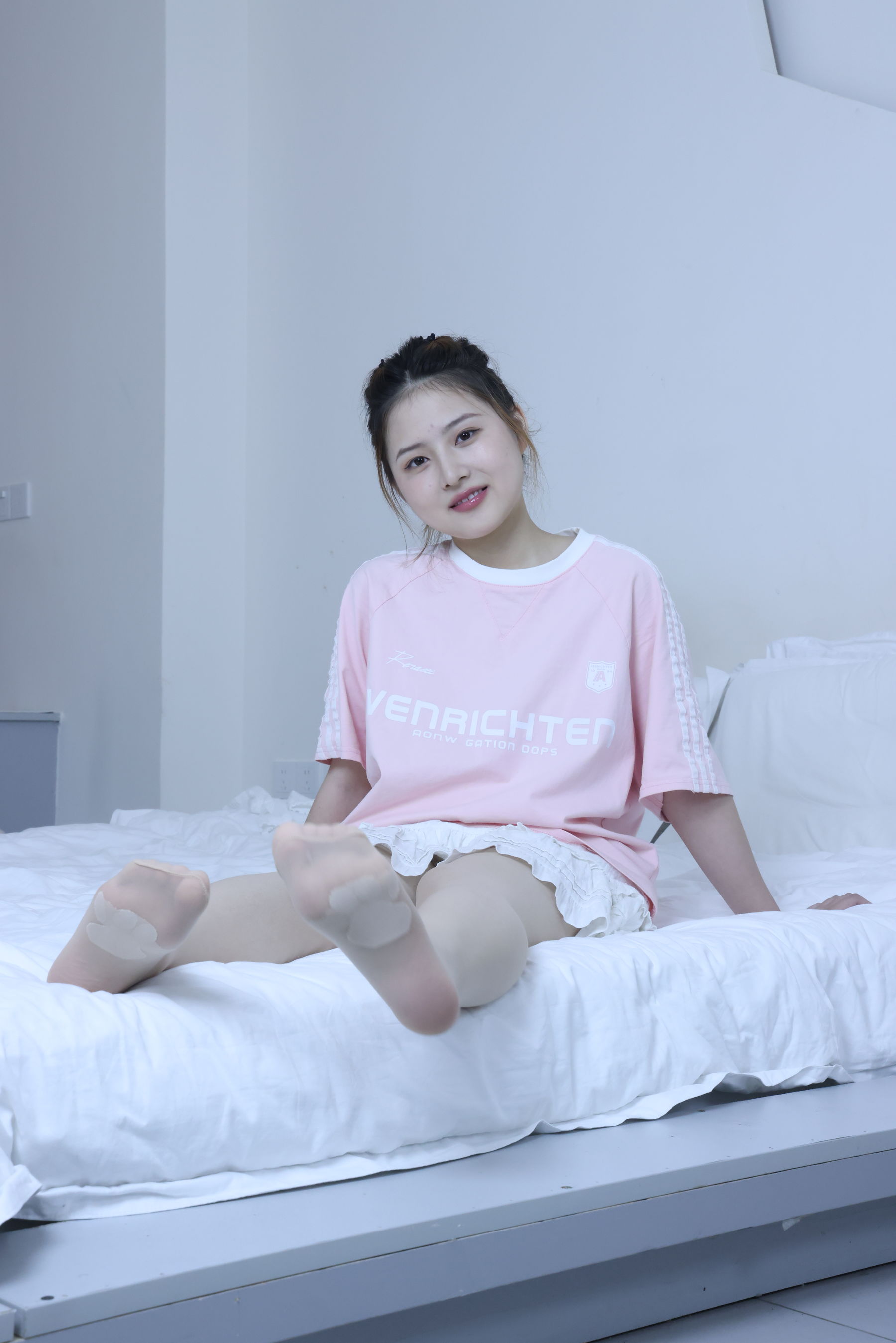 绮梦摄影 2024.09.05 No.017 露露 珍藏无修无水印版/(1150P)